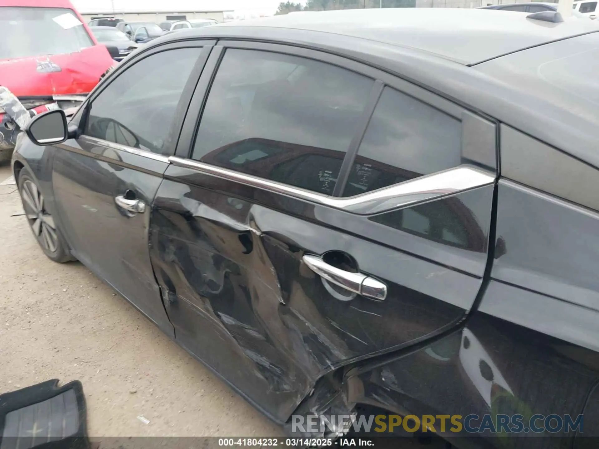 14 Photograph of a damaged car 1N4BL4DV0NN375075 NISSAN ALTIMA 2022