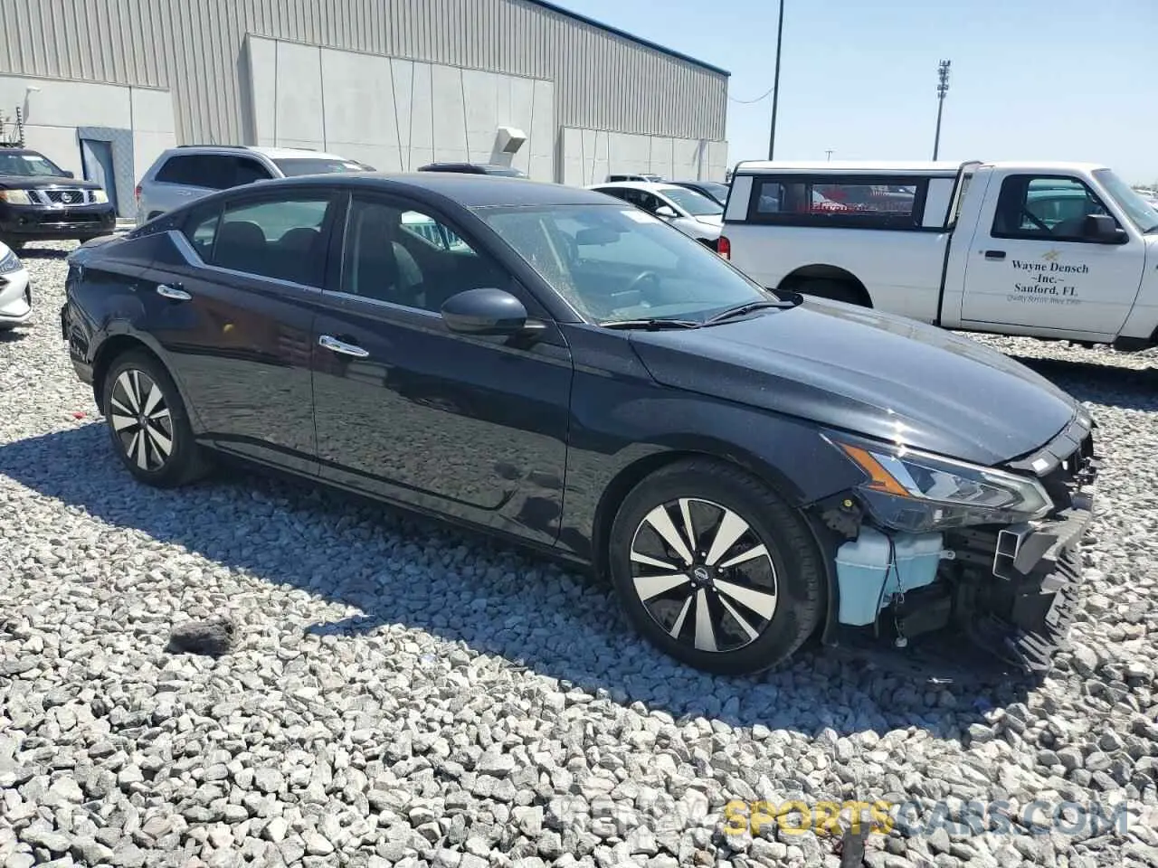 4 Photograph of a damaged car 1N4BL4DV0NN403604 NISSAN ALTIMA 2022