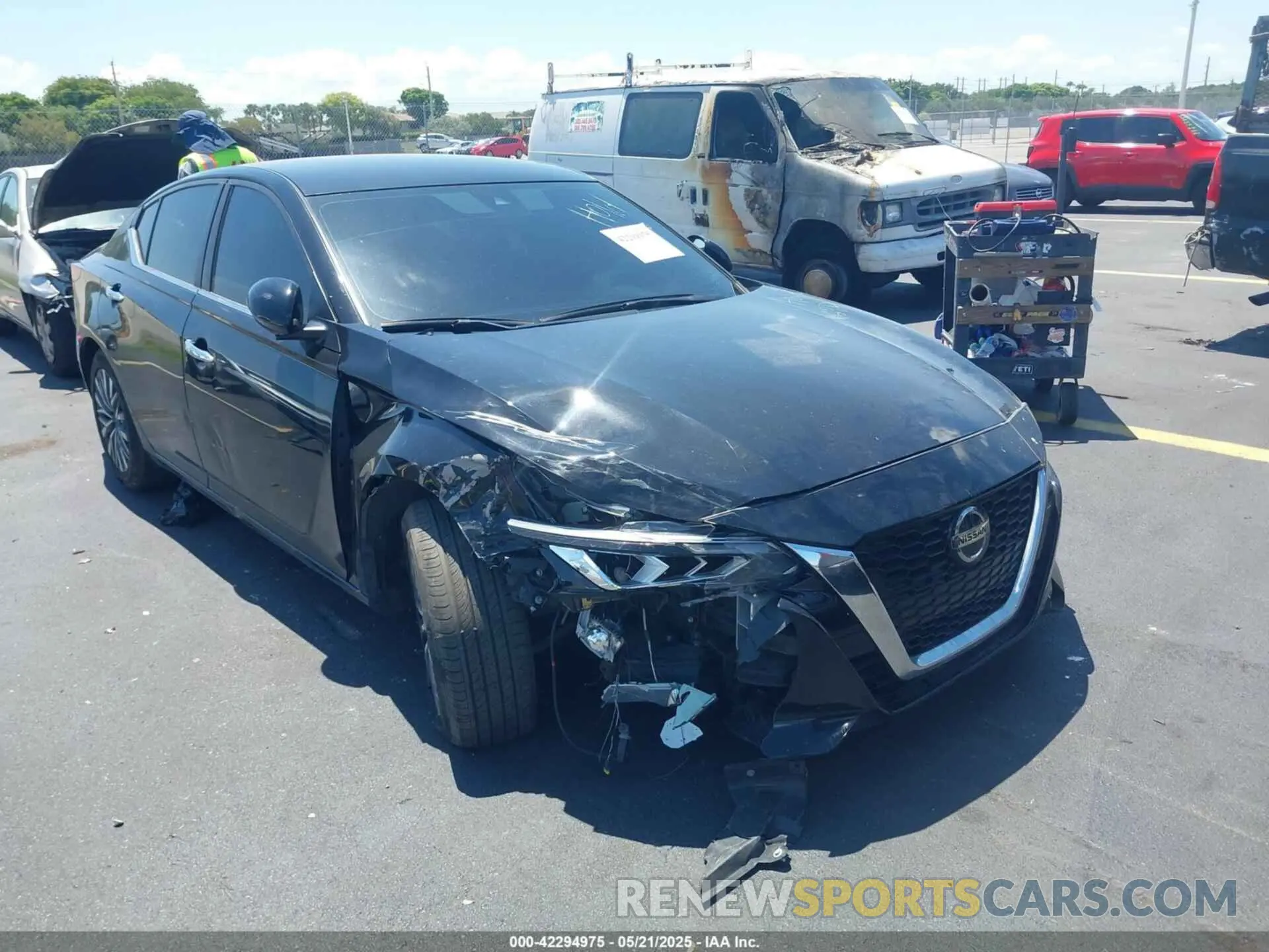 6 Photograph of a damaged car 1N4BL4DV0NN408530 NISSAN ALTIMA 2022