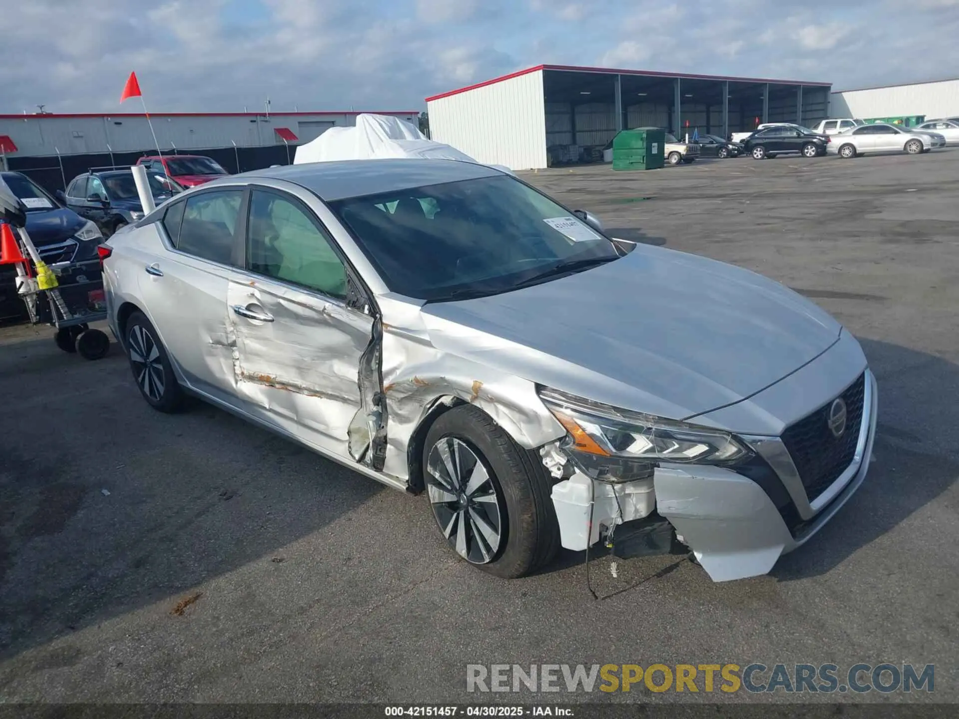 1 Photograph of a damaged car 1N4BL4DV1NN330114 NISSAN ALTIMA 2022