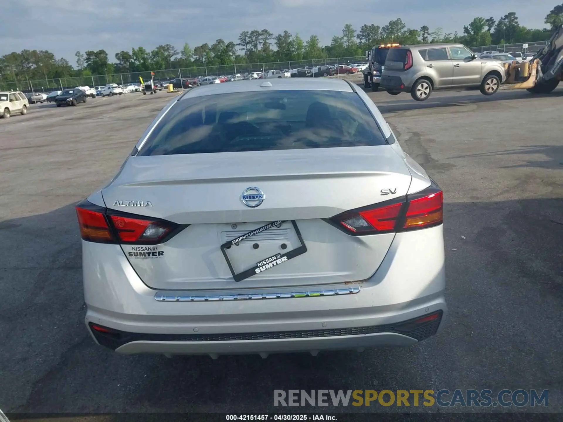 16 Photograph of a damaged car 1N4BL4DV1NN330114 NISSAN ALTIMA 2022