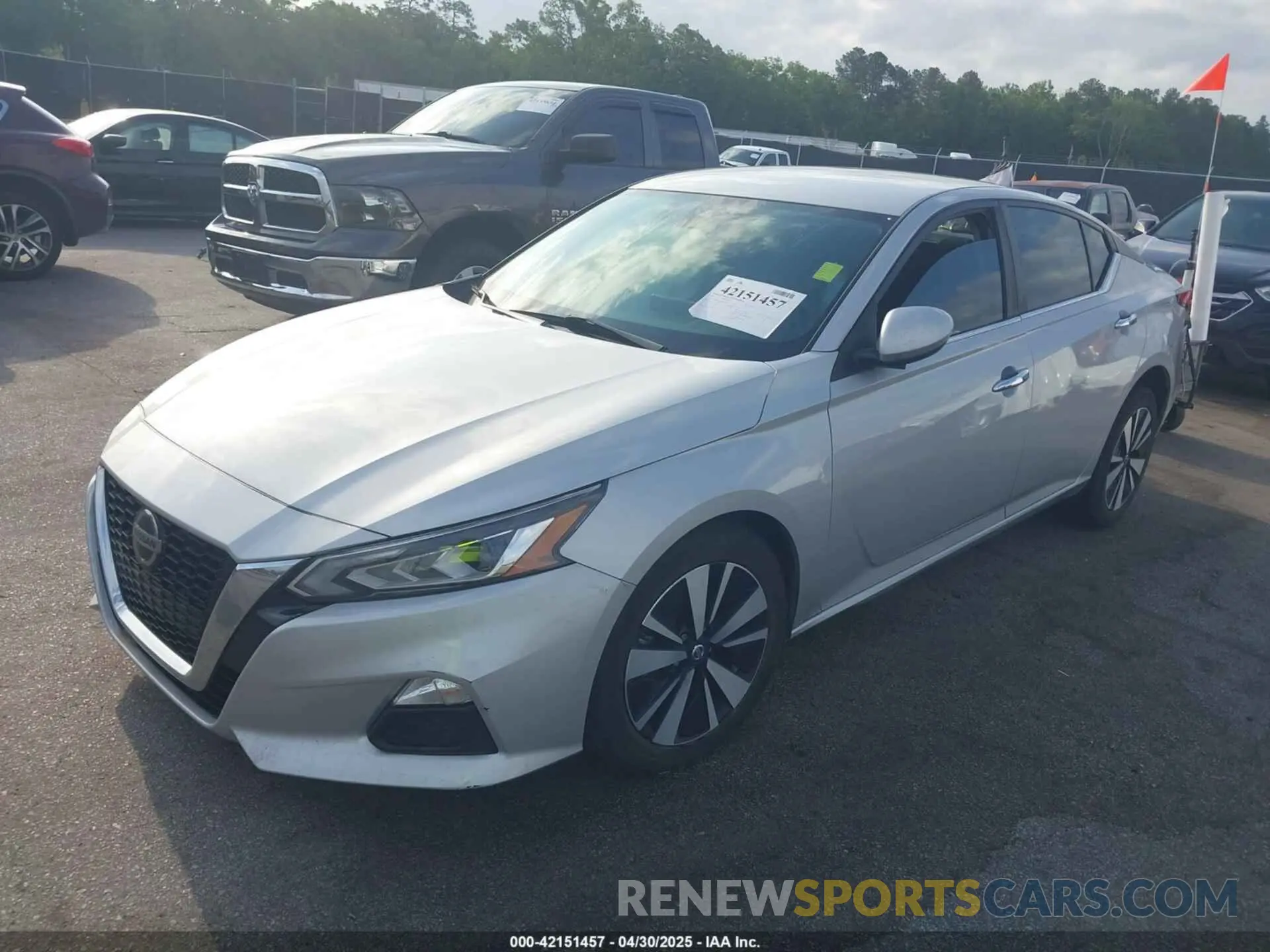 2 Photograph of a damaged car 1N4BL4DV1NN330114 NISSAN ALTIMA 2022