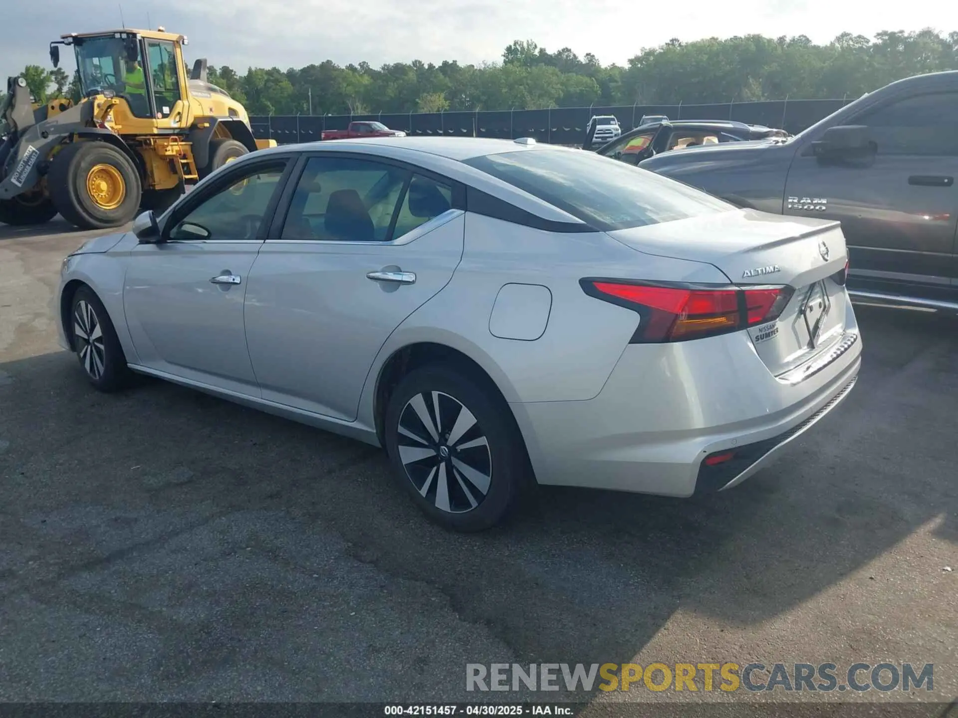 3 Photograph of a damaged car 1N4BL4DV1NN330114 NISSAN ALTIMA 2022