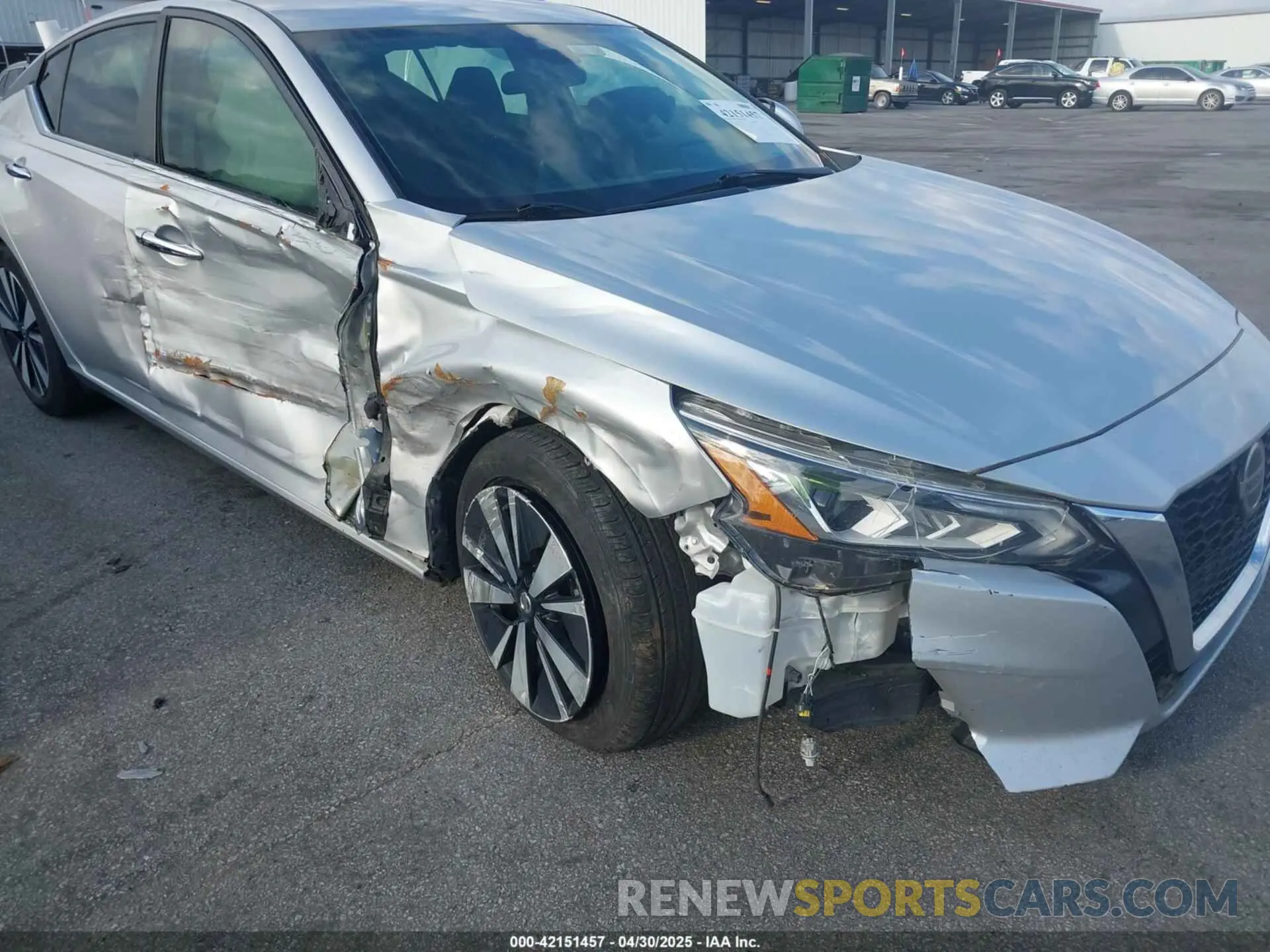 6 Photograph of a damaged car 1N4BL4DV1NN330114 NISSAN ALTIMA 2022