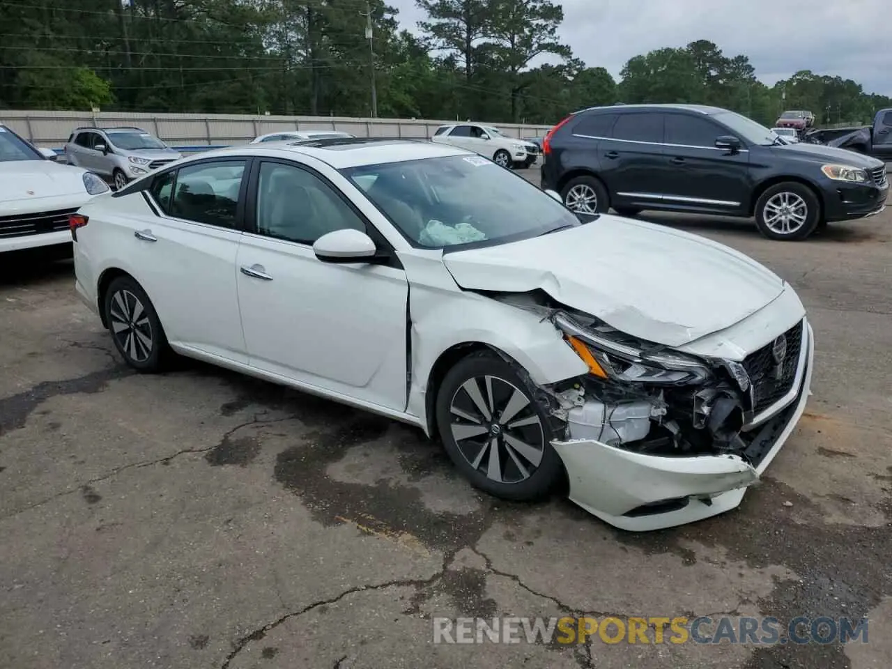 4 Photograph of a damaged car 1N4BL4DV1NN332705 NISSAN ALTIMA 2022