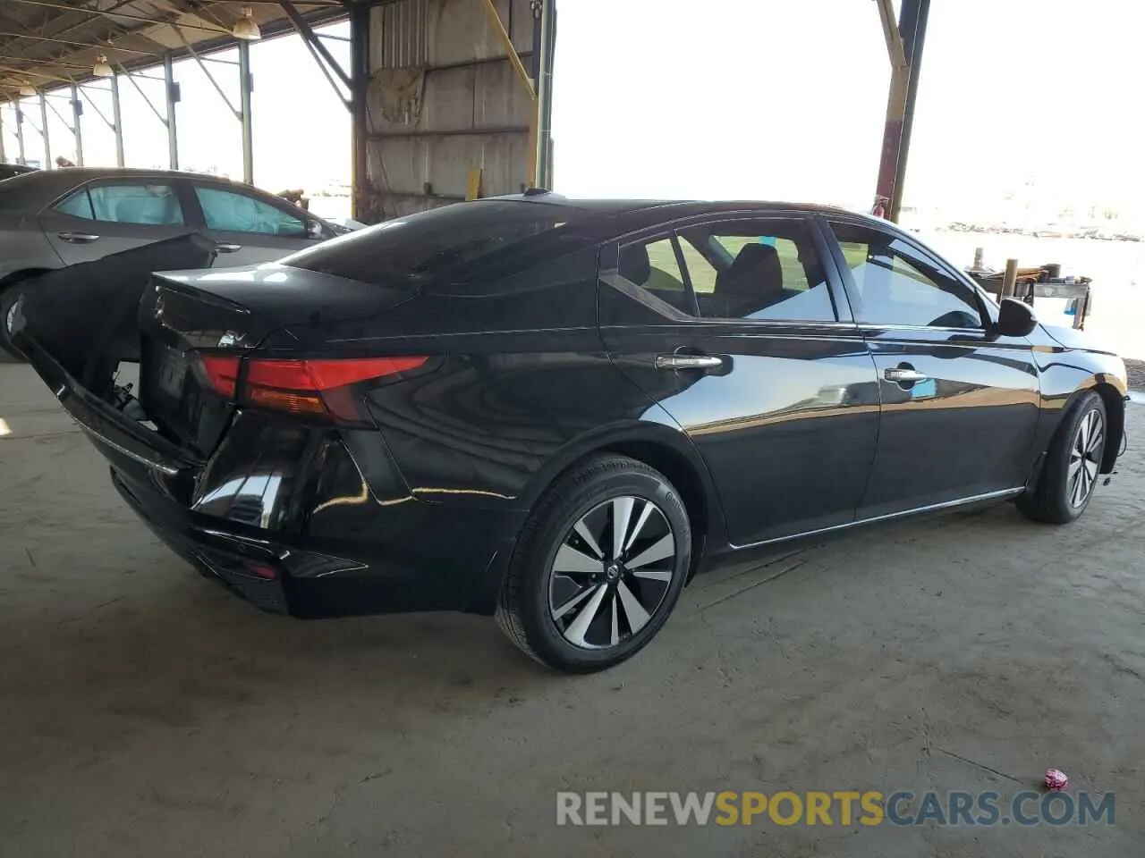 3 Photograph of a damaged car 1N4BL4DV1NN375652 NISSAN ALTIMA 2022