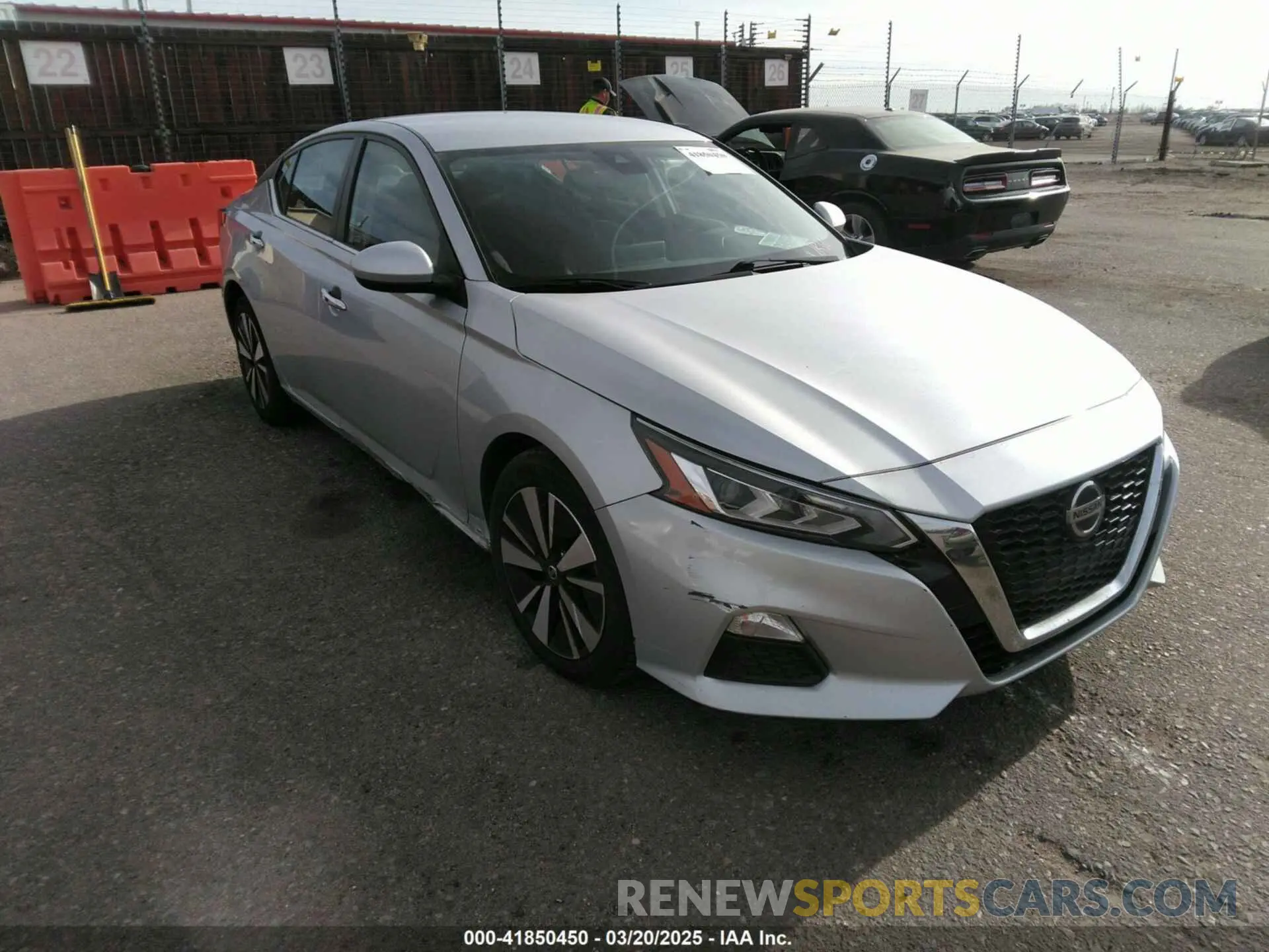 1 Photograph of a damaged car 1N4BL4DV1NN399434 NISSAN ALTIMA 2022