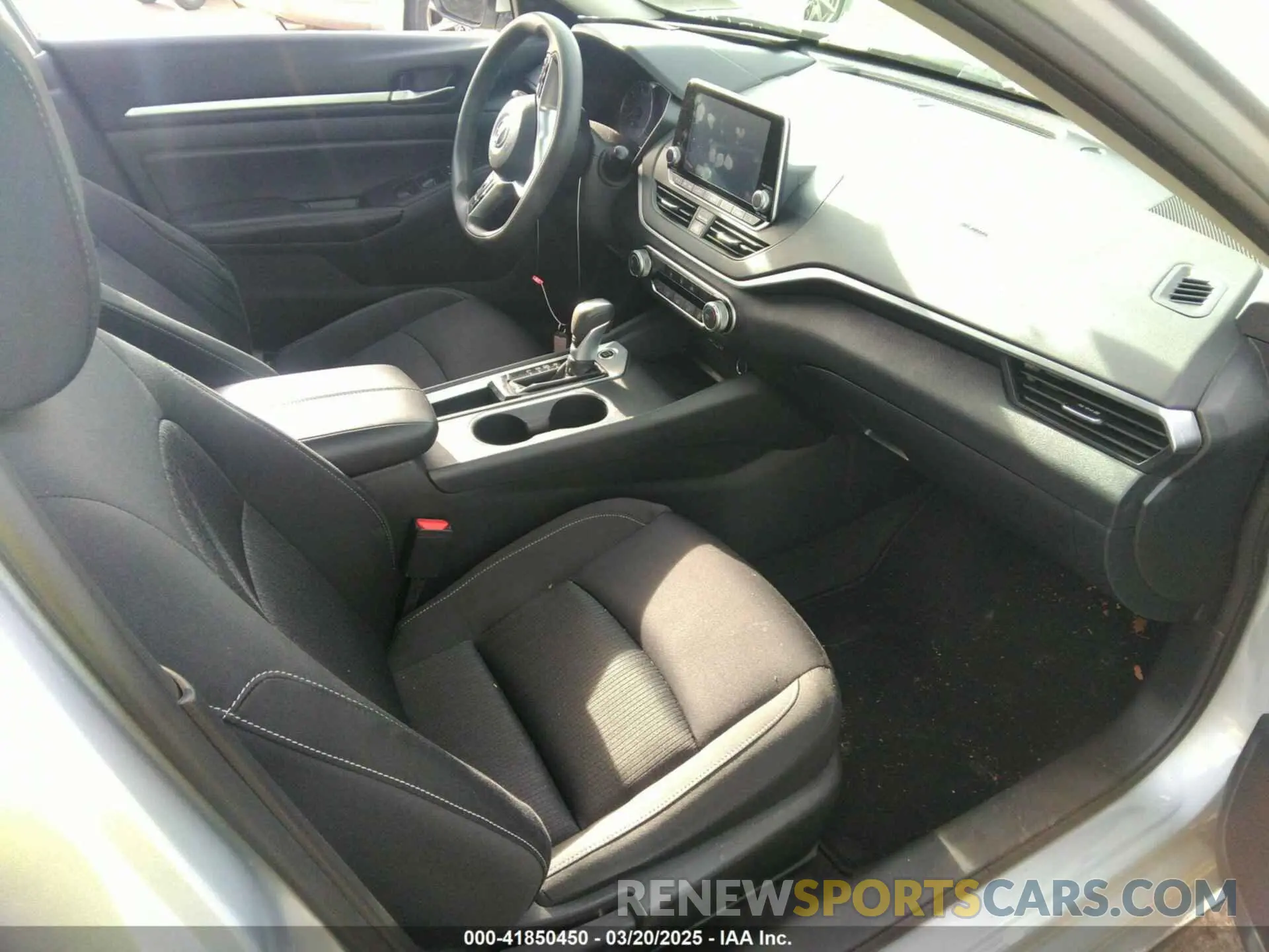 5 Photograph of a damaged car 1N4BL4DV1NN399434 NISSAN ALTIMA 2022