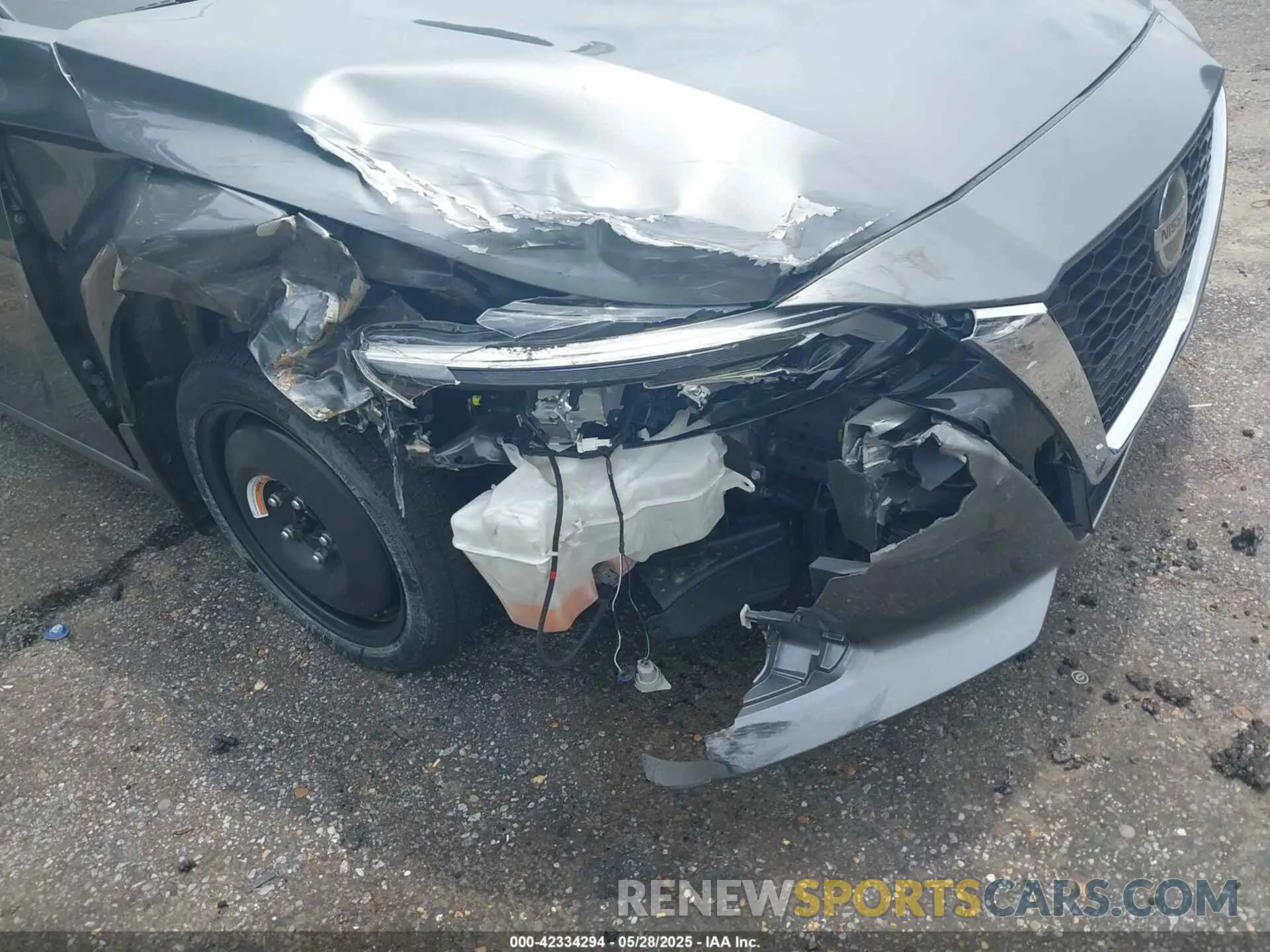 18 Photograph of a damaged car 1N4BL4DV2NN300071 NISSAN ALTIMA 2022