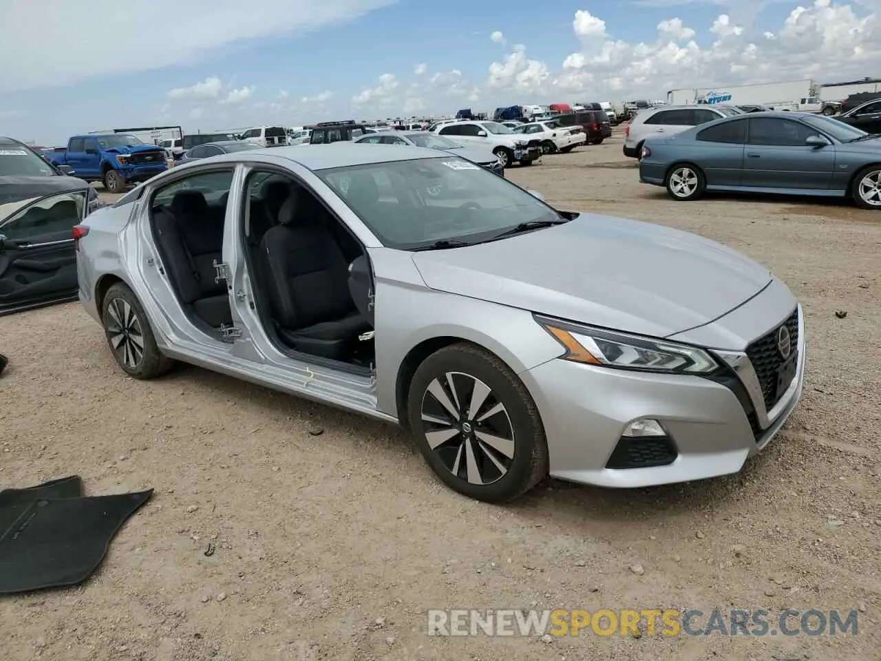 4 Photograph of a damaged car 1N4BL4DV2NN304895 NISSAN ALTIMA 2022
