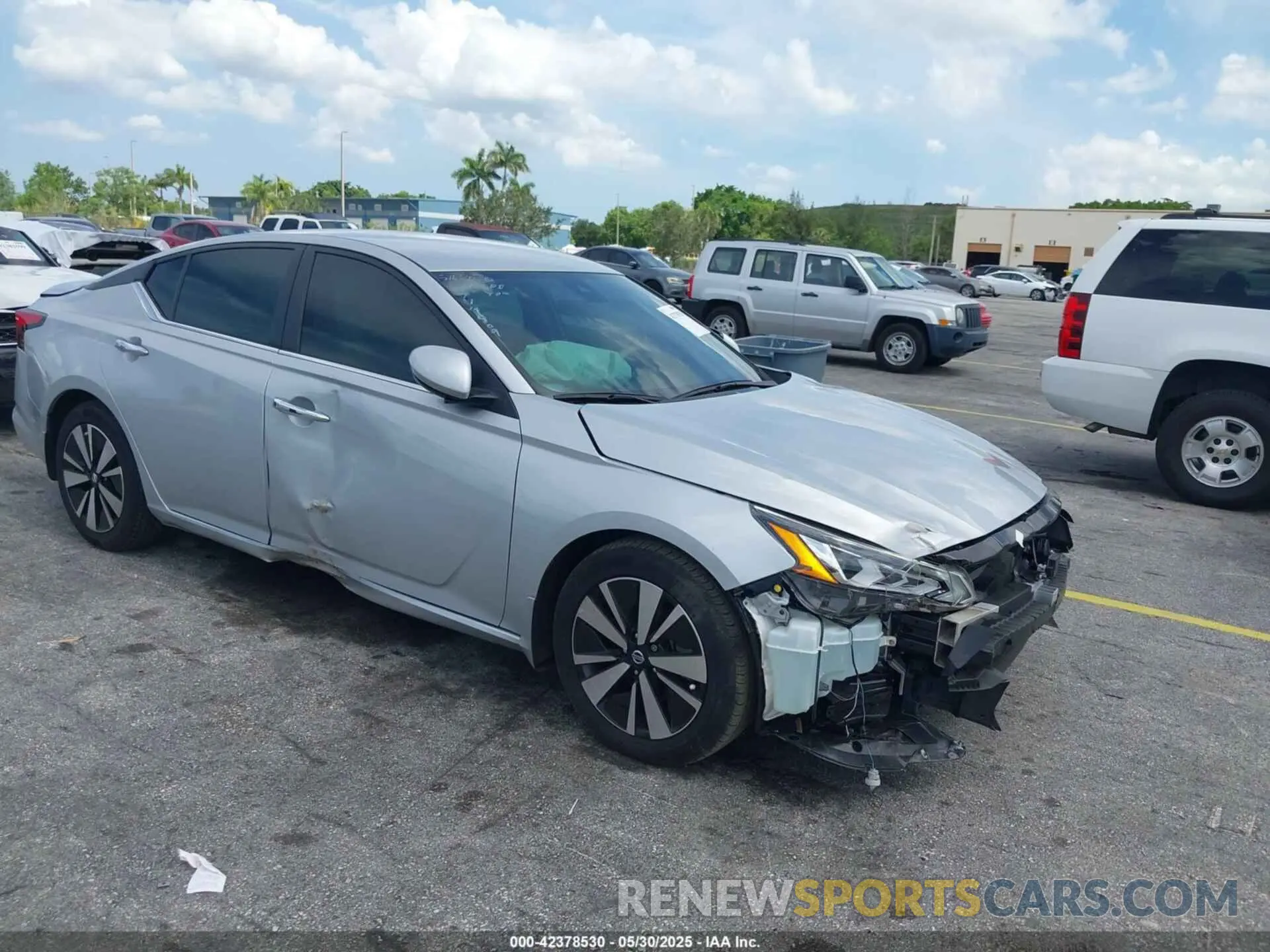 1 Photograph of a damaged car 1N4BL4DV2NN344409 NISSAN ALTIMA 2022