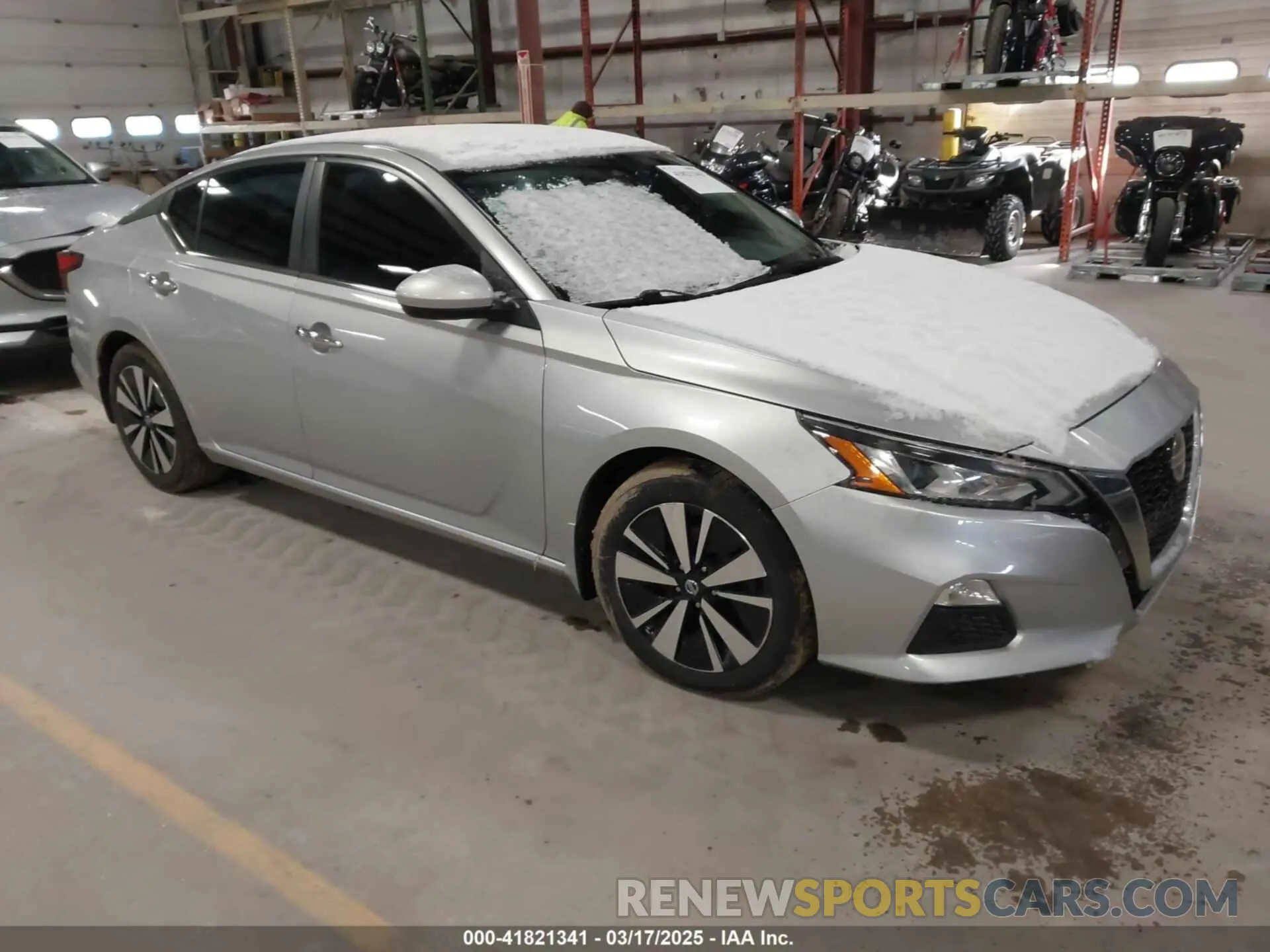 1 Photograph of a damaged car 1N4BL4DV2NN353921 NISSAN ALTIMA 2022
