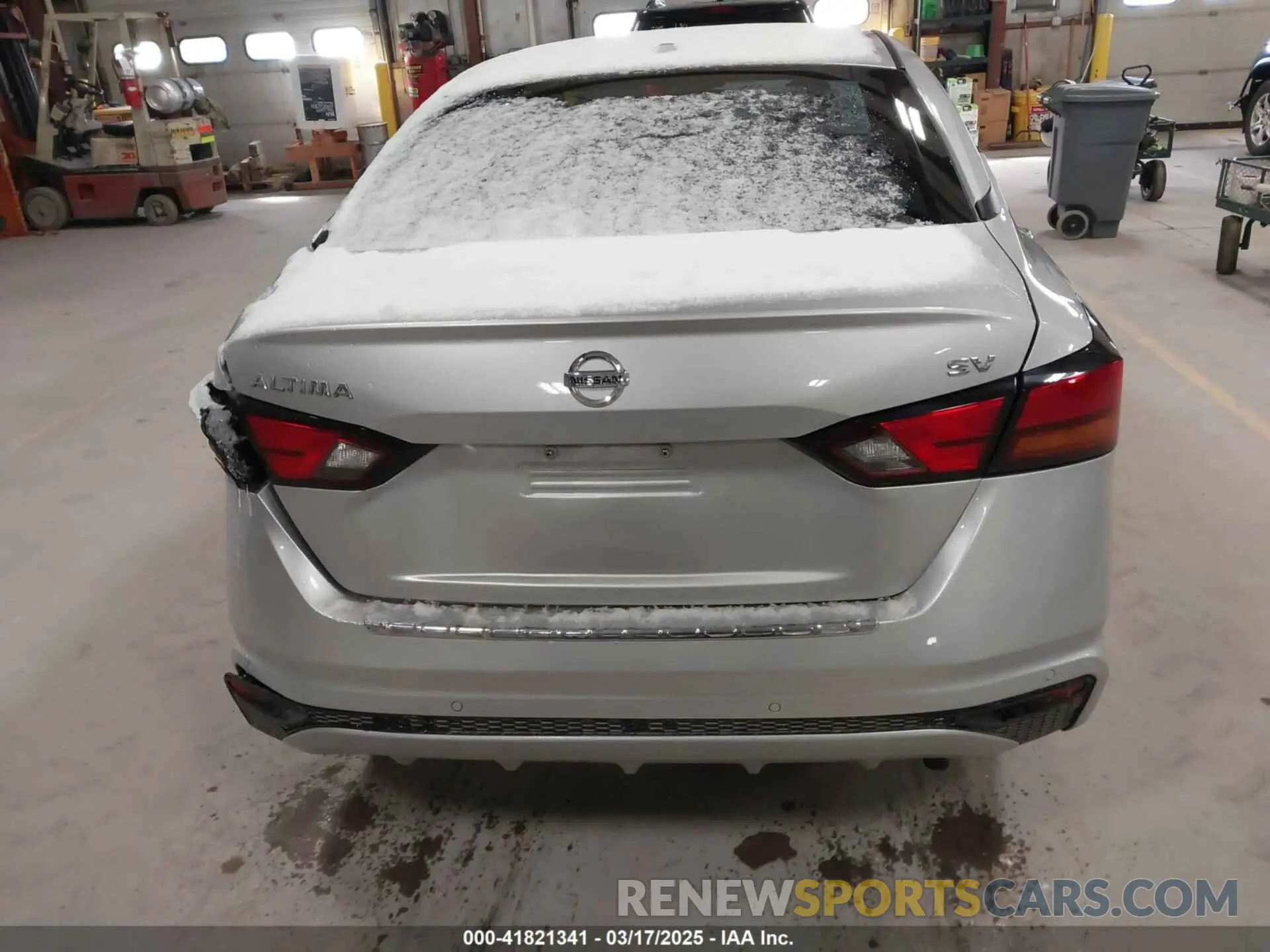 16 Photograph of a damaged car 1N4BL4DV2NN353921 NISSAN ALTIMA 2022