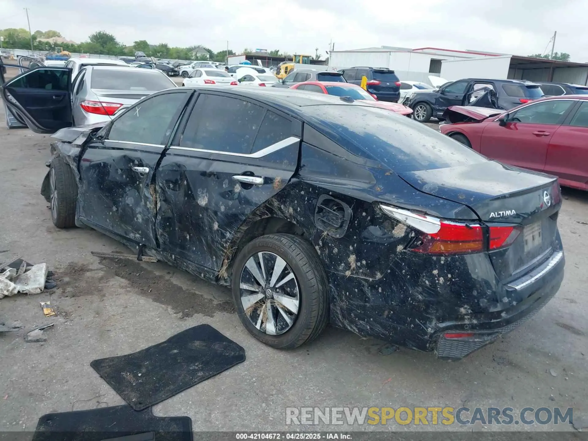 3 Photograph of a damaged car 1N4BL4DV2NN361629 NISSAN ALTIMA 2022