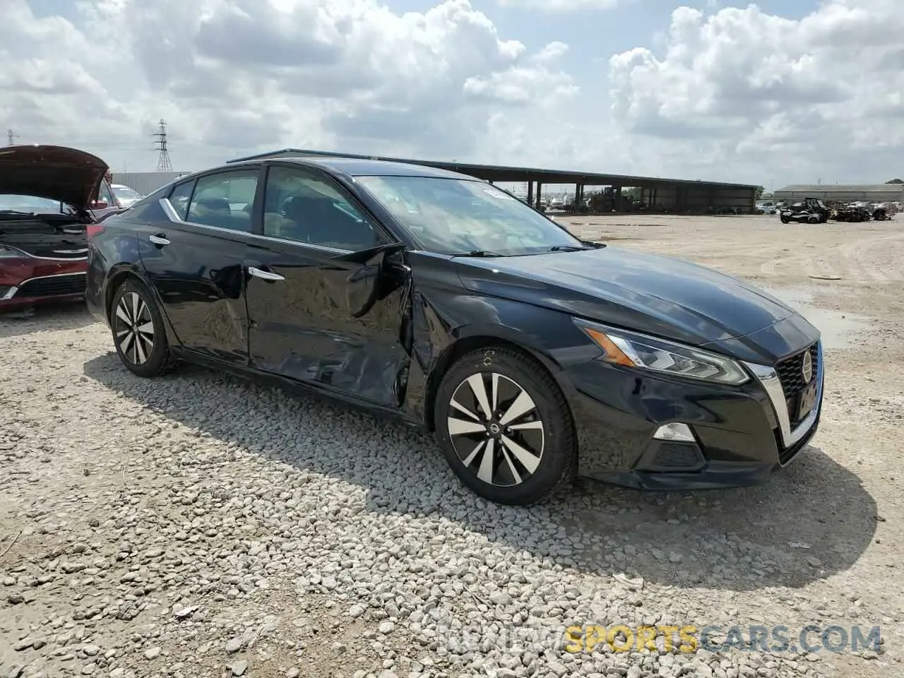 4 Photograph of a damaged car 1N4BL4DV2NN408786 NISSAN ALTIMA 2022