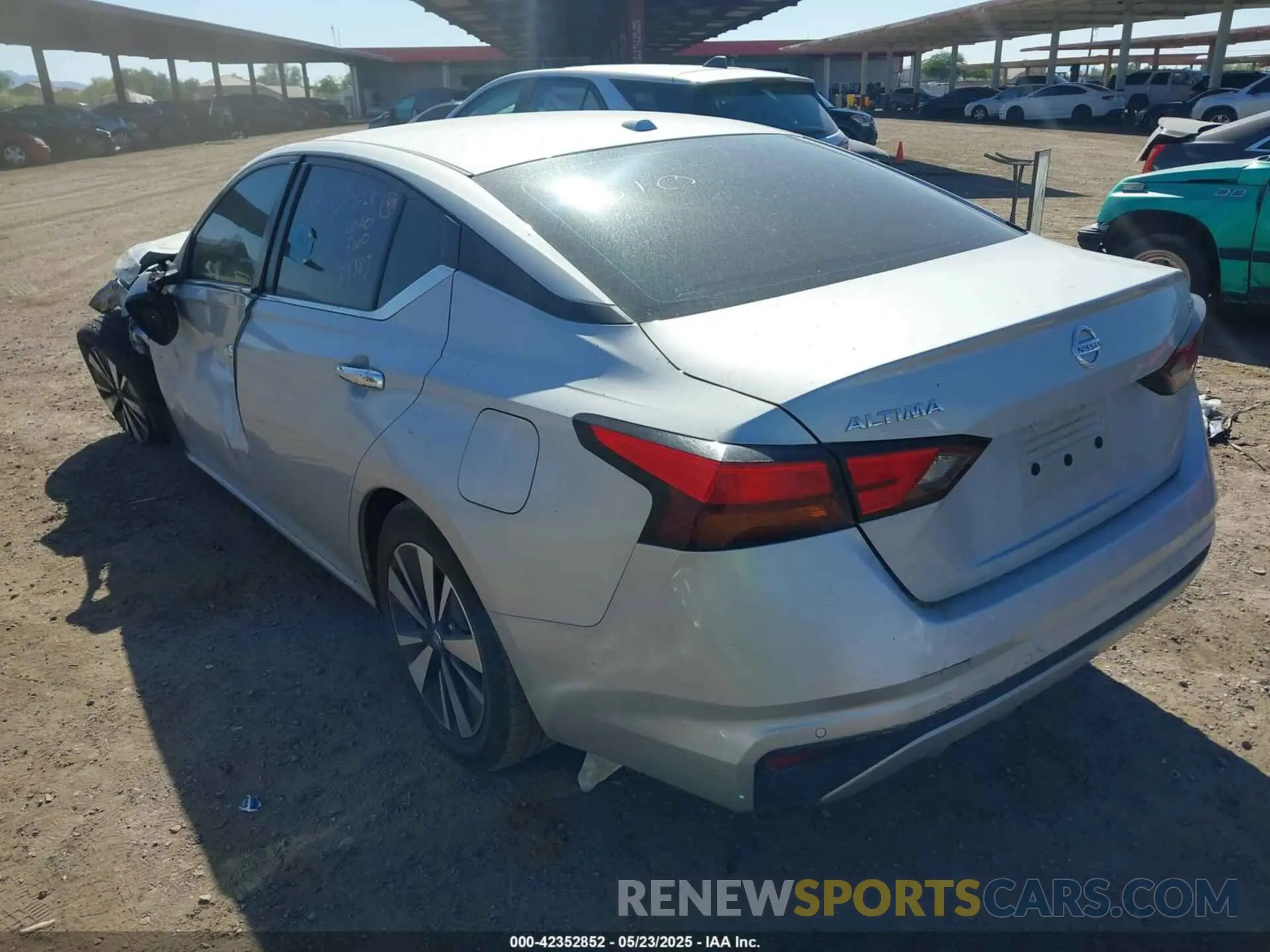 3 Photograph of a damaged car 1N4BL4DV3NN314383 NISSAN ALTIMA 2022