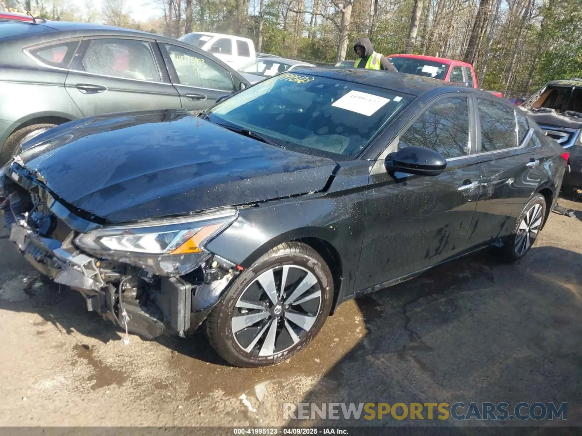 2 Photograph of a damaged car 1N4BL4DV3NN321477 NISSAN ALTIMA 2022