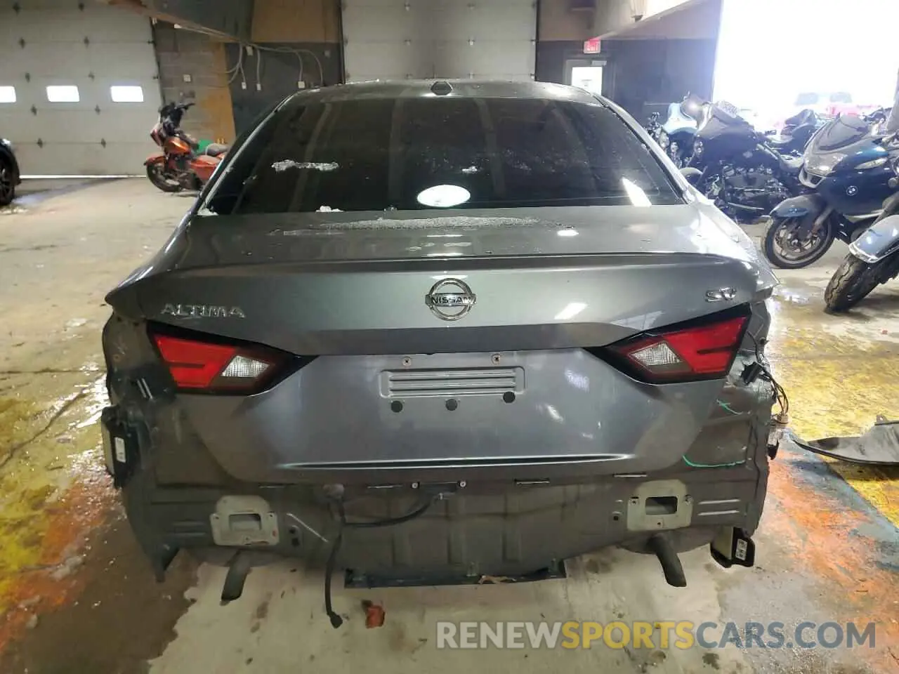 6 Photograph of a damaged car 1N4BL4DV3NN321561 NISSAN ALTIMA 2022