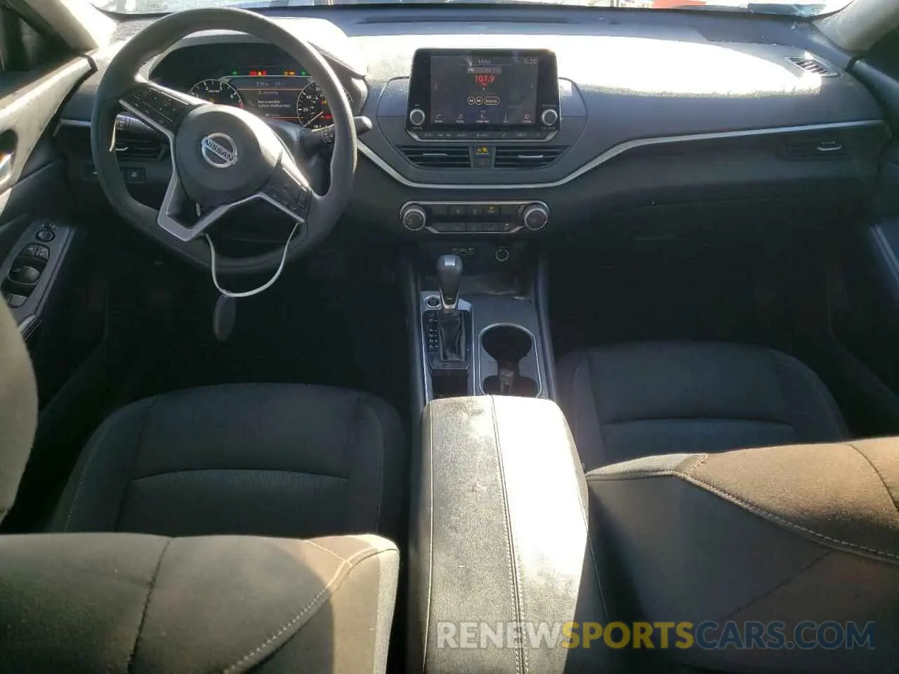 8 Photograph of a damaged car 1N4BL4DV3NN331653 NISSAN ALTIMA 2022