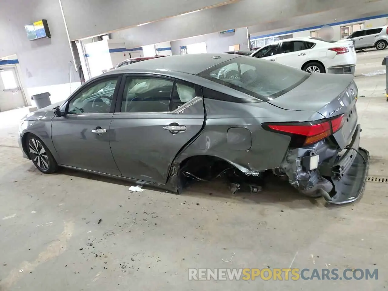 2 Photograph of a damaged car 1N4BL4DV3NN355547 NISSAN ALTIMA 2022