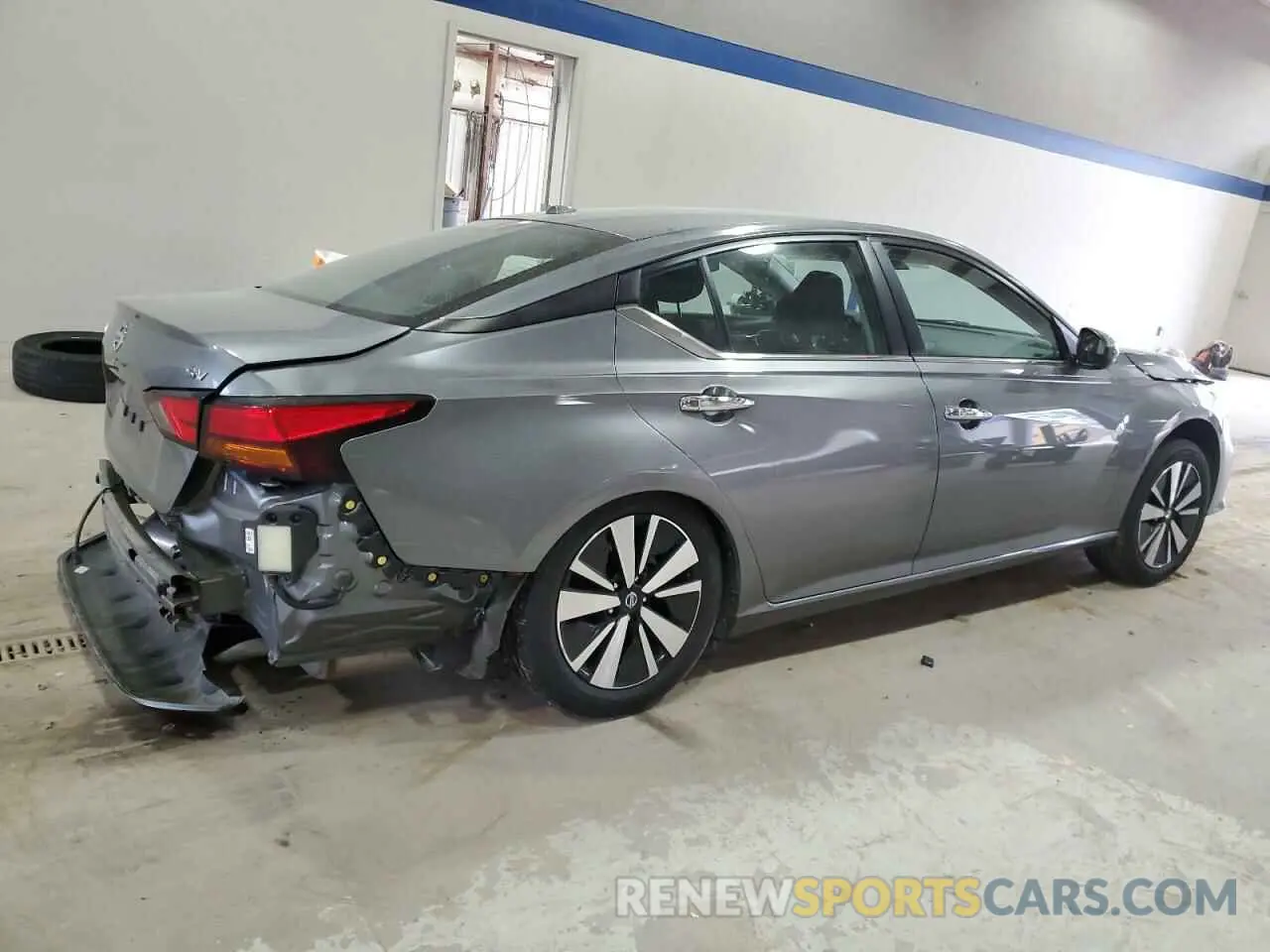 3 Photograph of a damaged car 1N4BL4DV3NN355547 NISSAN ALTIMA 2022