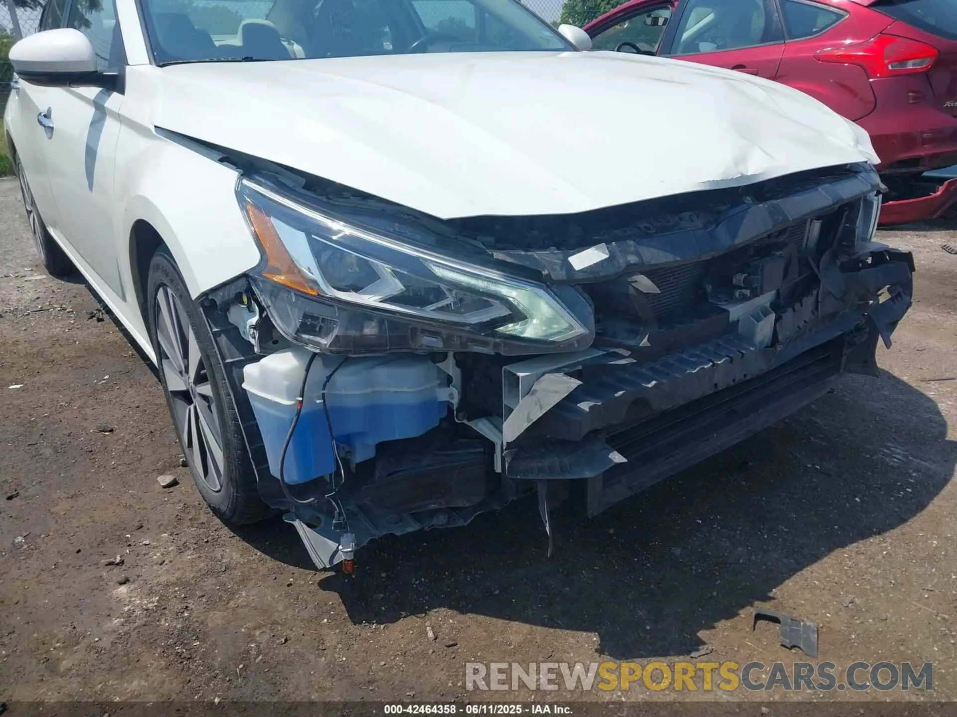 6 Photograph of a damaged car 1N4BL4DV3NN371828 NISSAN ALTIMA 2022