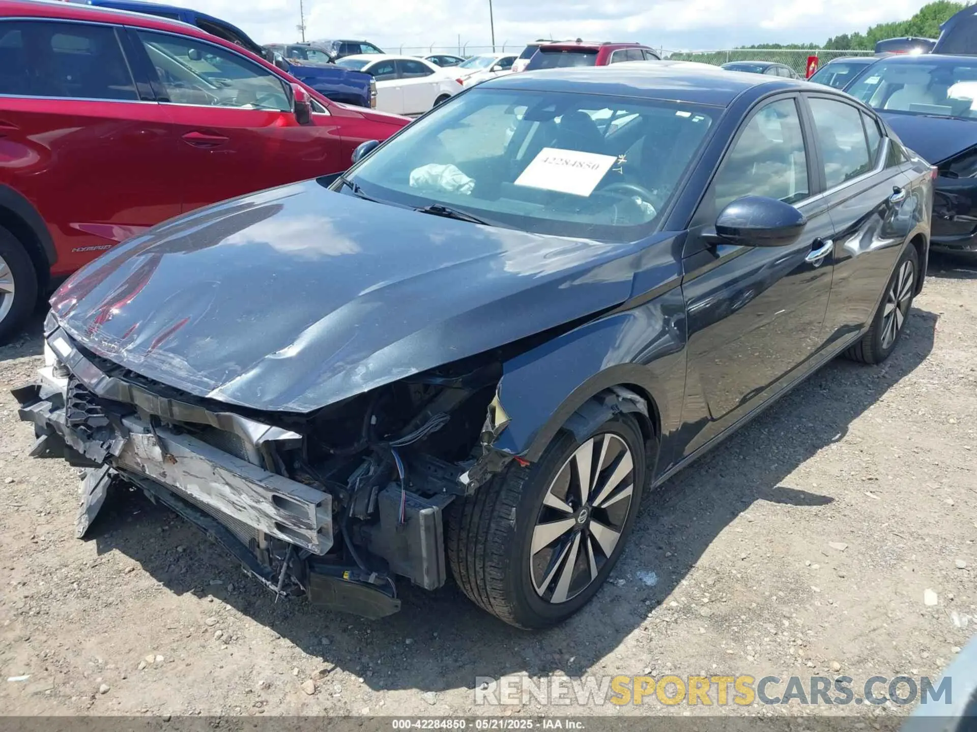 2 Photograph of a damaged car 1N4BL4DV3NN379539 NISSAN ALTIMA 2022
