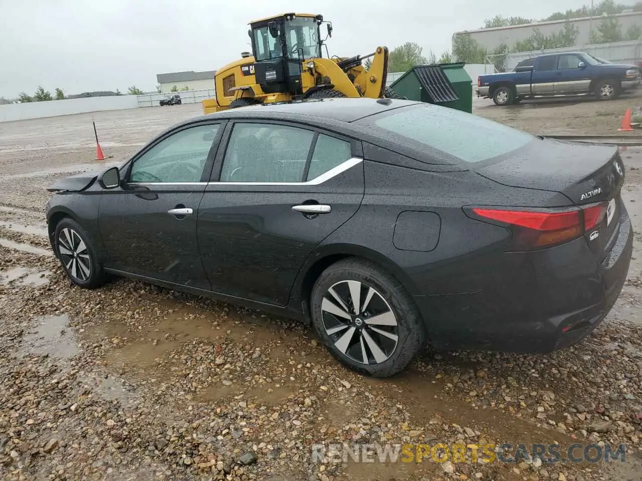 2 Photograph of a damaged car 1N4BL4DV3NN387091 NISSAN ALTIMA 2022
