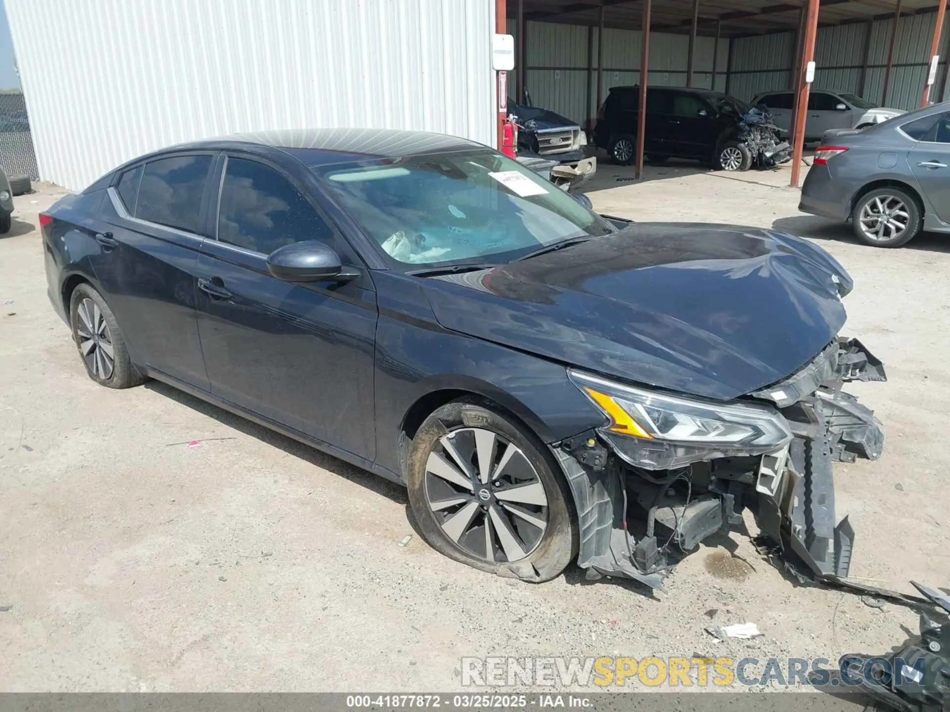 1 Photograph of a damaged car 1N4BL4DV3NN396048 NISSAN ALTIMA 2022