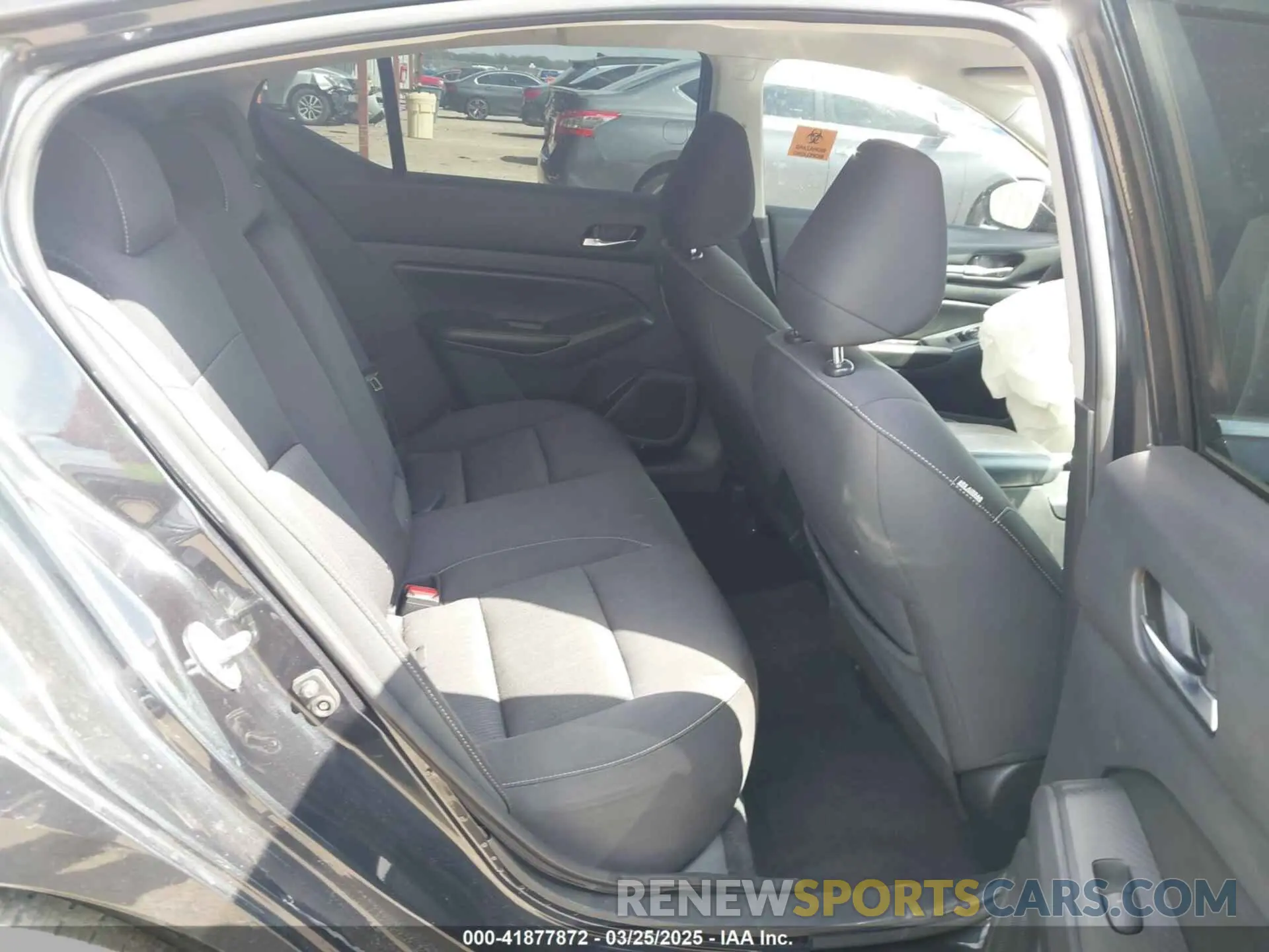 8 Photograph of a damaged car 1N4BL4DV3NN396048 NISSAN ALTIMA 2022