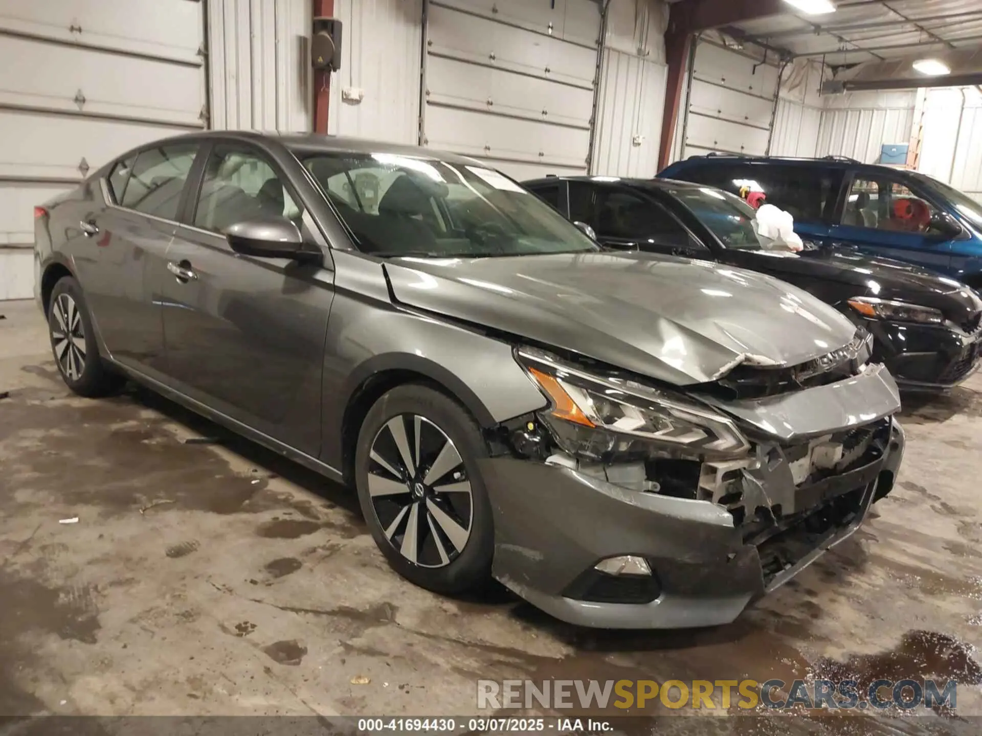 1 Photograph of a damaged car 1N4BL4DV3NN411177 NISSAN ALTIMA 2022