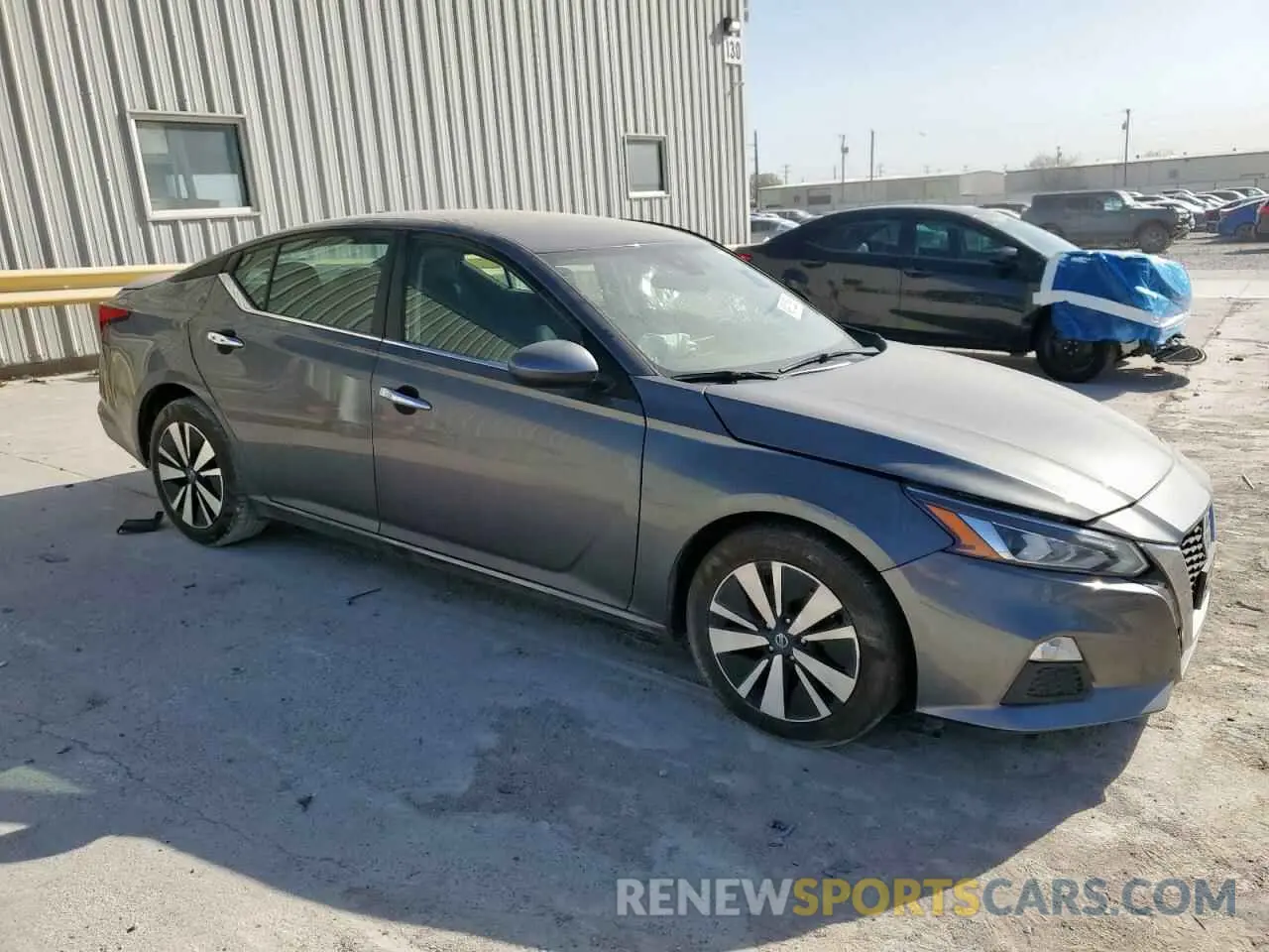 4 Photograph of a damaged car 1N4BL4DV4NN334674 NISSAN ALTIMA 2022