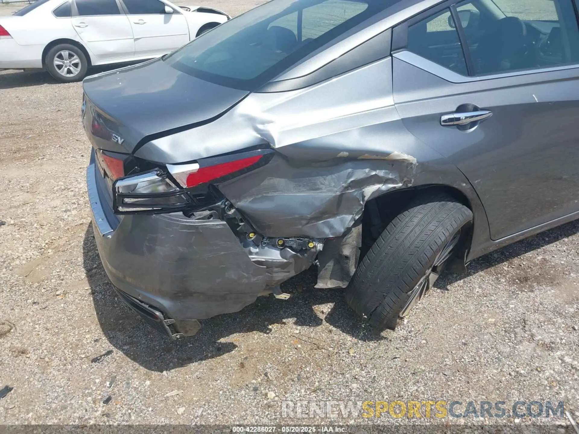 6 Photograph of a damaged car 1N4BL4DV4NN341723 NISSAN ALTIMA 2022