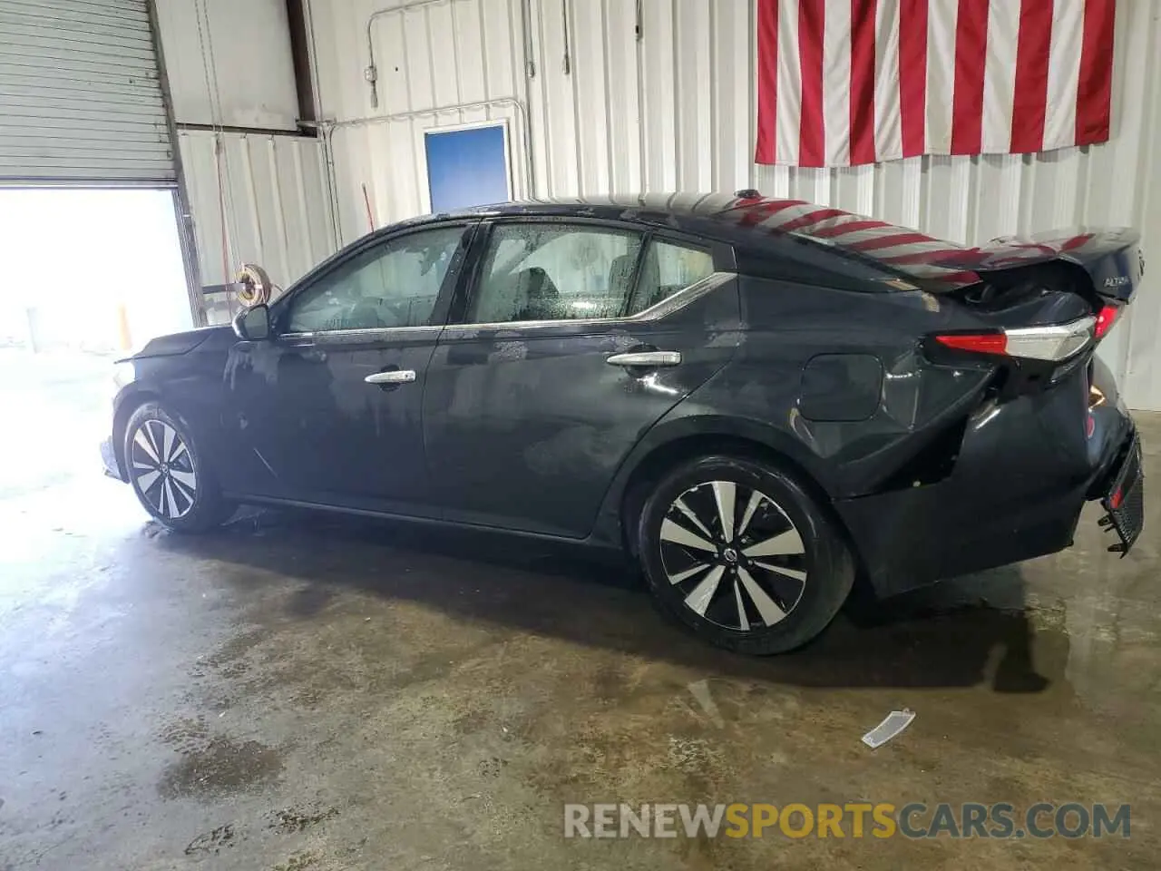 2 Photograph of a damaged car 1N4BL4DV4NN361311 NISSAN ALTIMA 2022