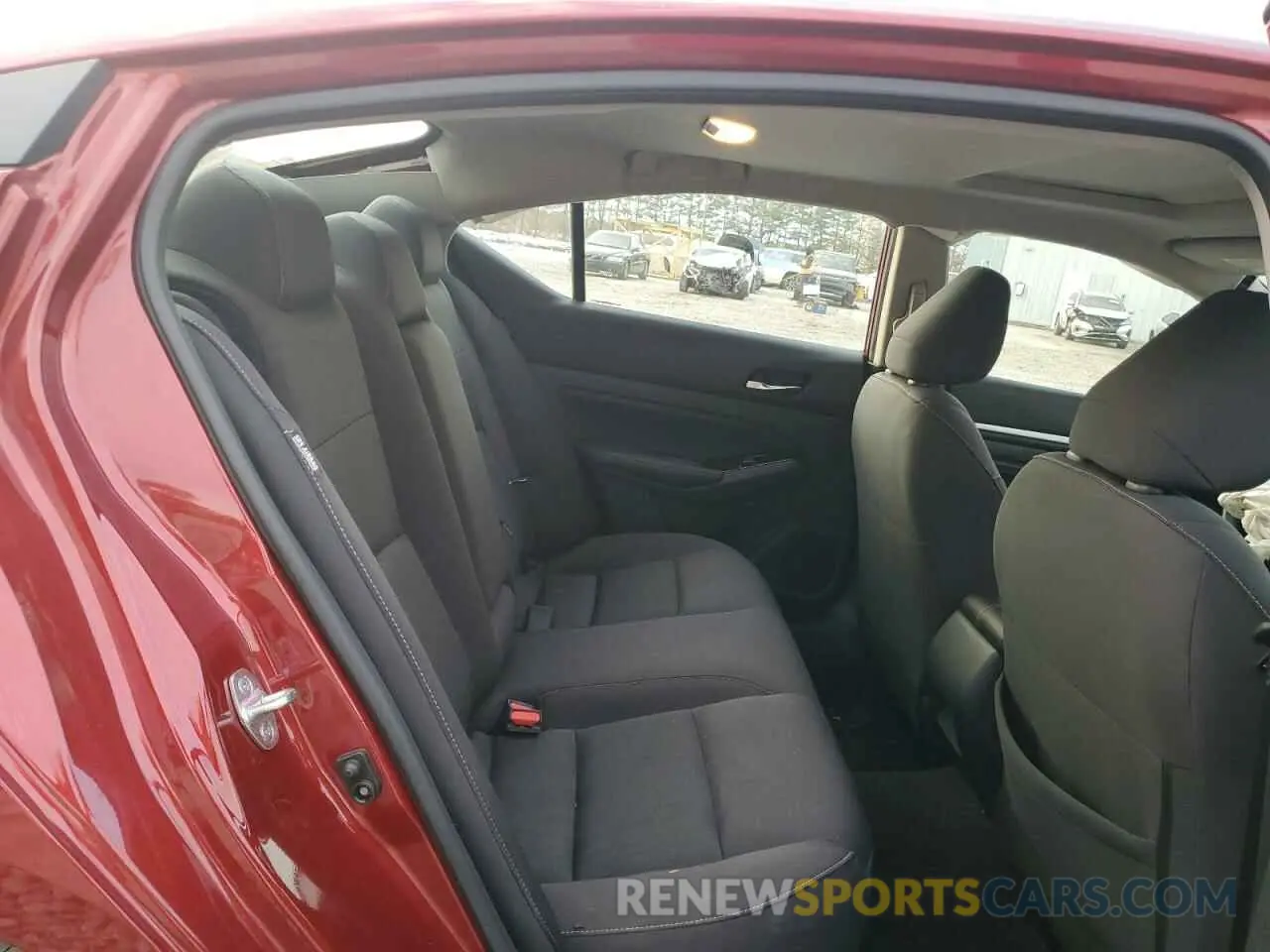 10 Photograph of a damaged car 1N4BL4DV5NN331685 NISSAN ALTIMA 2022