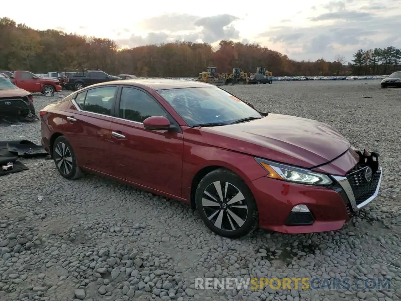 4 Photograph of a damaged car 1N4BL4DV5NN331685 NISSAN ALTIMA 2022