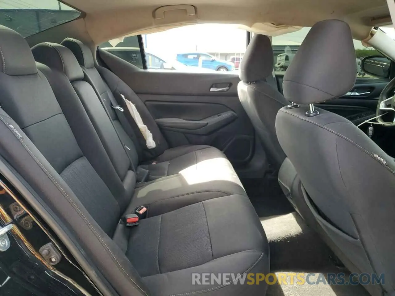 10 Photograph of a damaged car 1N4BL4DV5NN361723 NISSAN ALTIMA 2022