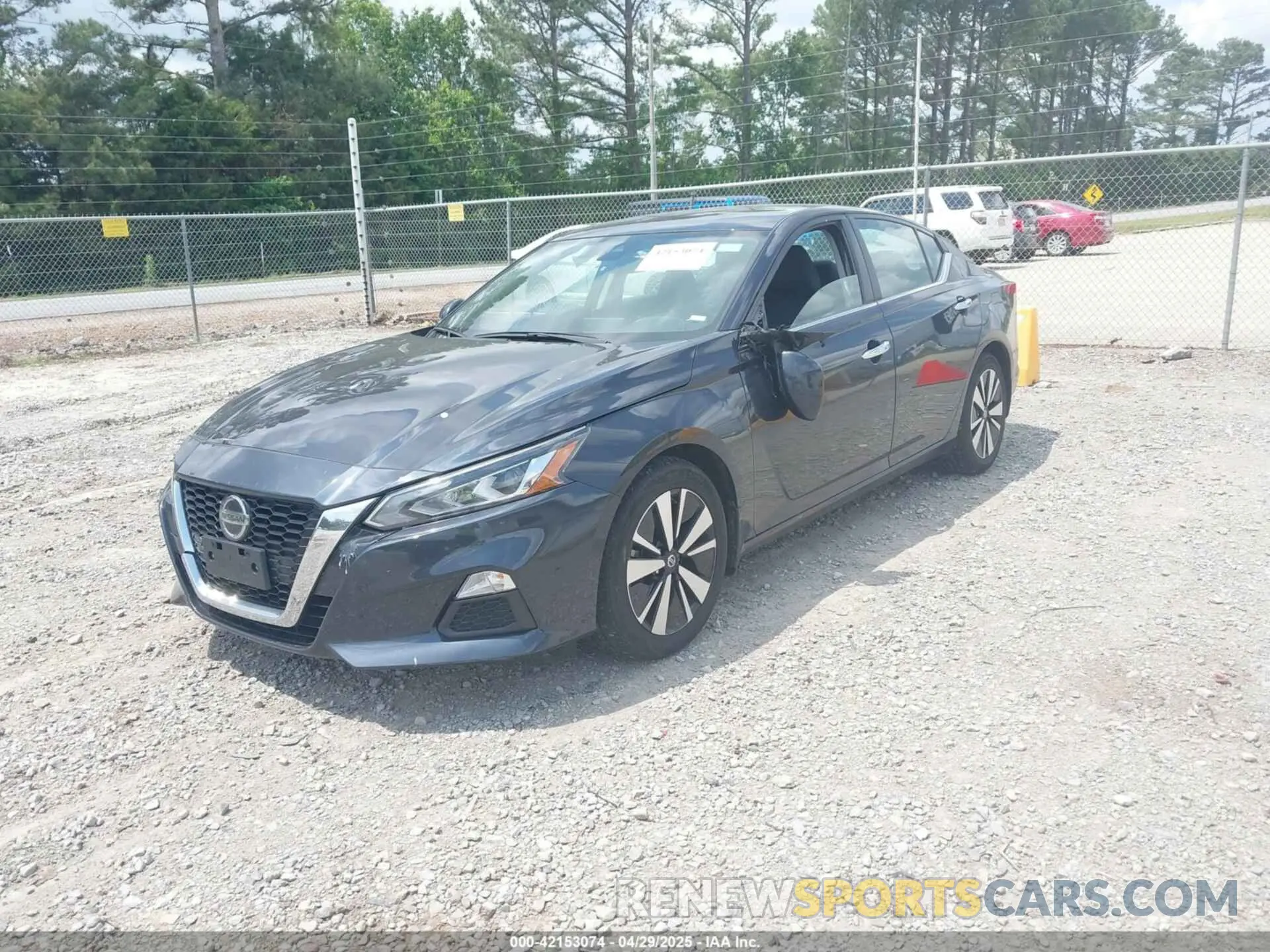 2 Photograph of a damaged car 1N4BL4DV5NN372589 NISSAN ALTIMA 2022