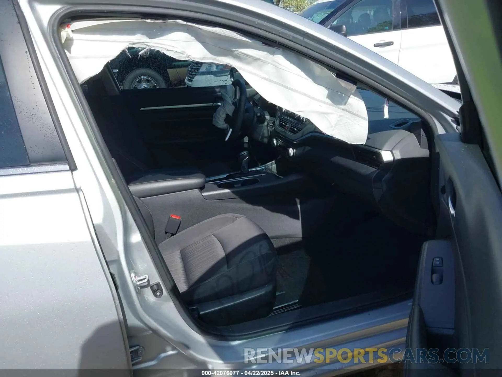 5 Photograph of a damaged car 1N4BL4DV5NN374875 NISSAN ALTIMA 2022