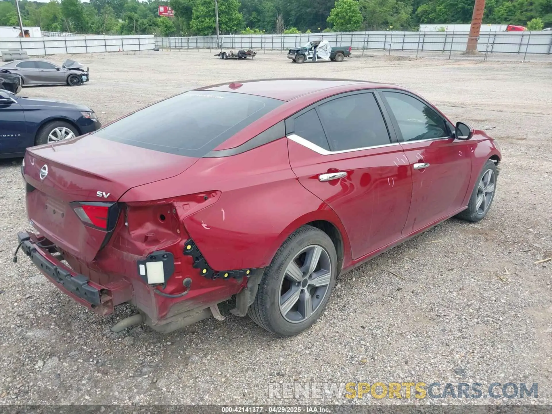 4 Photograph of a damaged car 1N4BL4DV6NN317522 NISSAN ALTIMA 2022