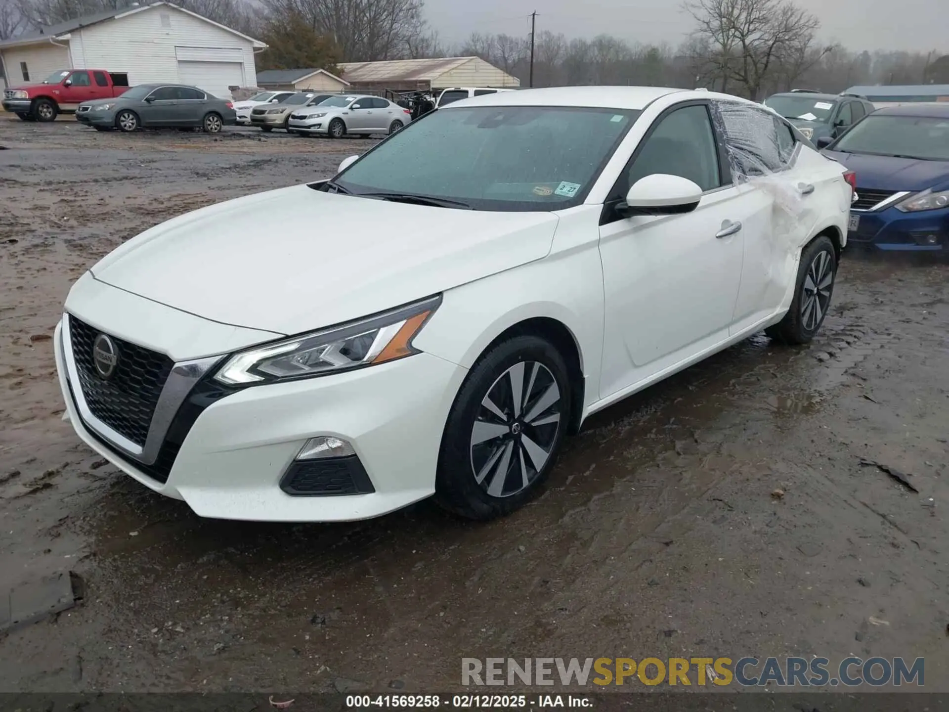 2 Photograph of a damaged car 1N4BL4DV6NN329735 NISSAN ALTIMA 2022