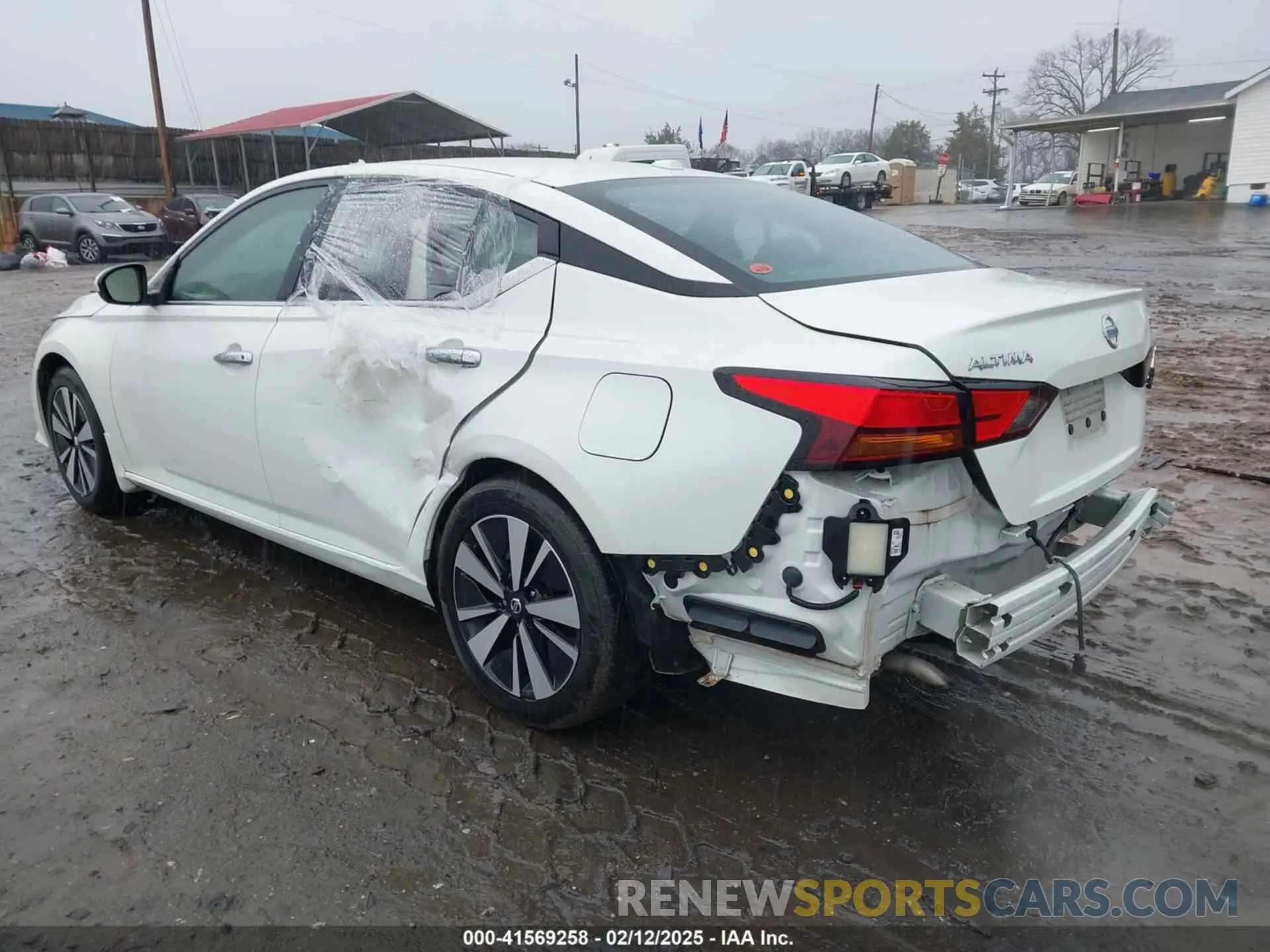 3 Photograph of a damaged car 1N4BL4DV6NN329735 NISSAN ALTIMA 2022