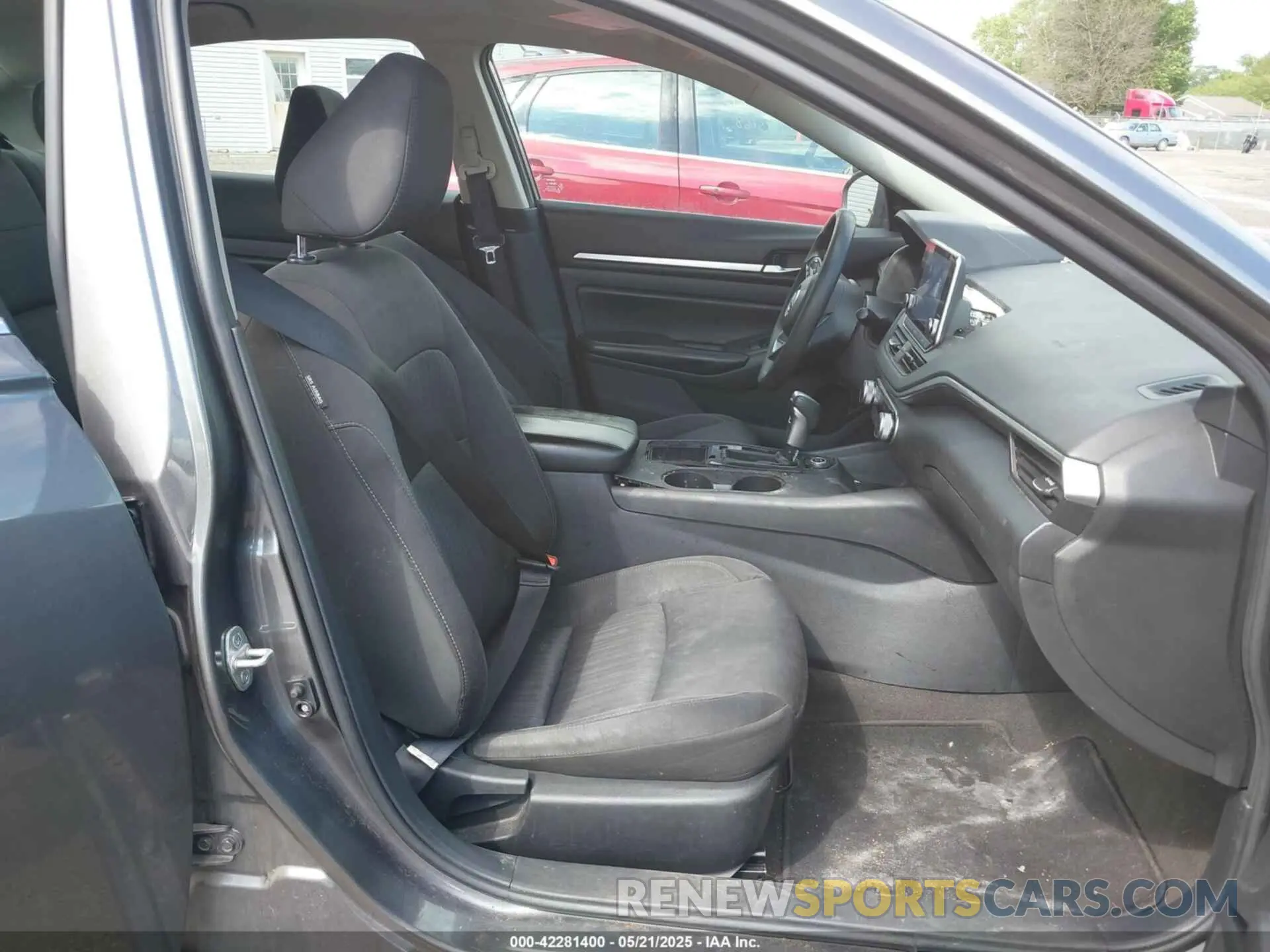 5 Photograph of a damaged car 1N4BL4DV6NN353064 NISSAN ALTIMA 2022