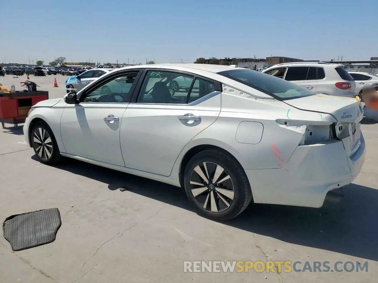 2 Photograph of a damaged car 1N4BL4DV6NN372438 NISSAN ALTIMA 2022