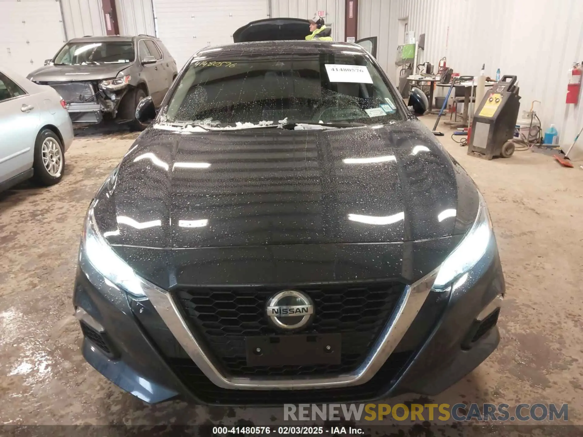 12 Photograph of a damaged car 1N4BL4DV6NN383746 NISSAN ALTIMA 2022