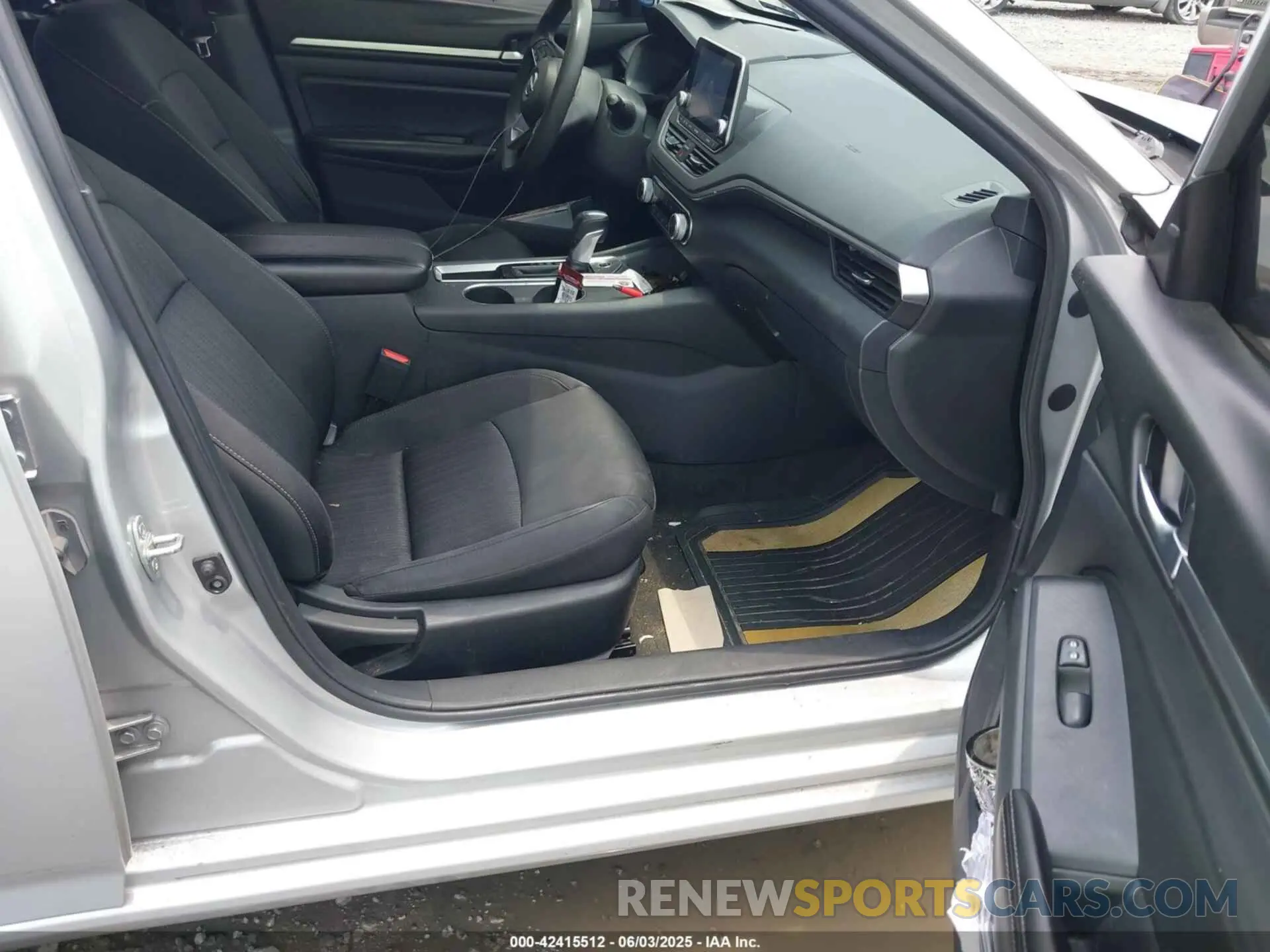 5 Photograph of a damaged car 1N4BL4DV7NN306965 NISSAN ALTIMA 2022
