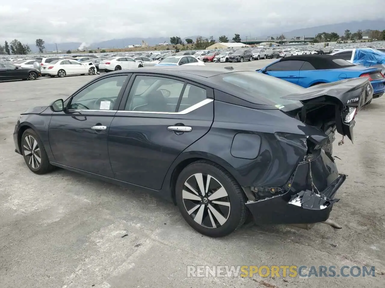 2 Photograph of a damaged car 1N4BL4DV7NN359231 NISSAN ALTIMA 2022