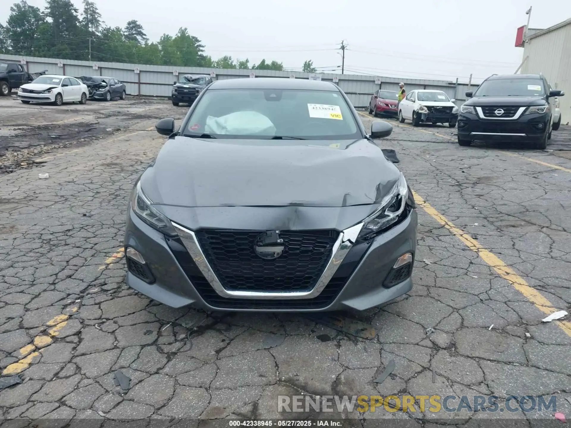 12 Photograph of a damaged car 1N4BL4DV7NN381813 NISSAN ALTIMA 2022