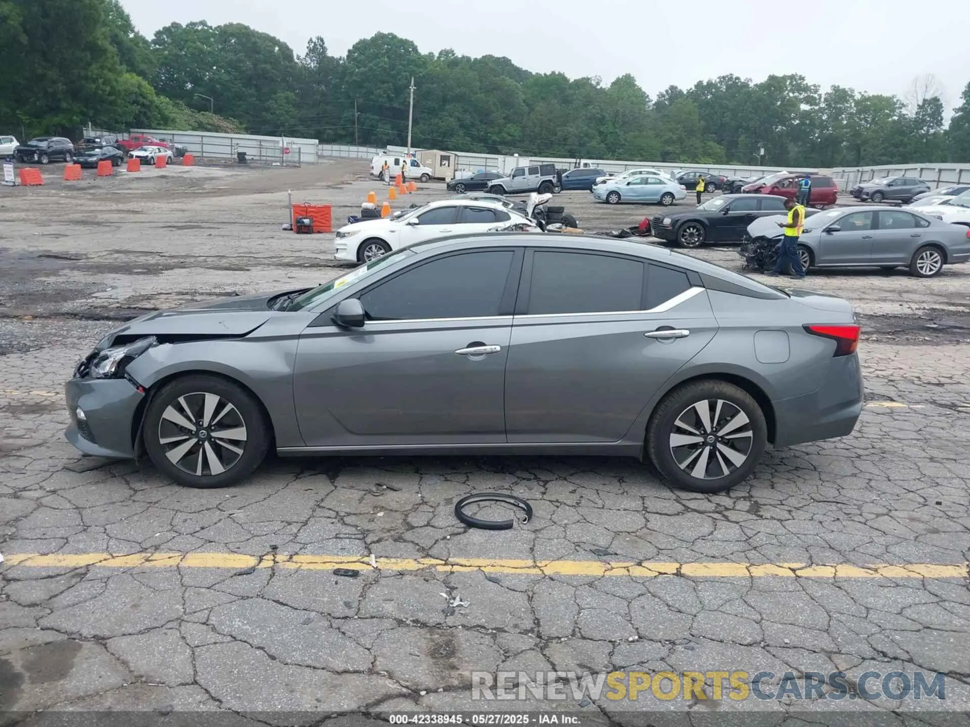 14 Photograph of a damaged car 1N4BL4DV7NN381813 NISSAN ALTIMA 2022