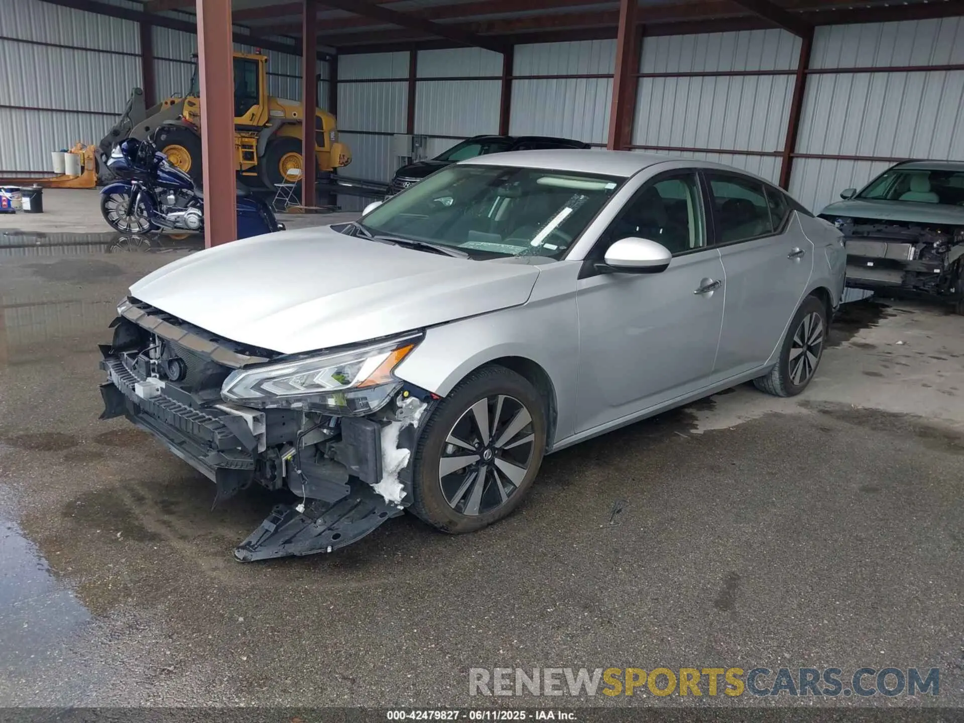 2 Photograph of a damaged car 1N4BL4DV8NN305632 NISSAN ALTIMA 2022